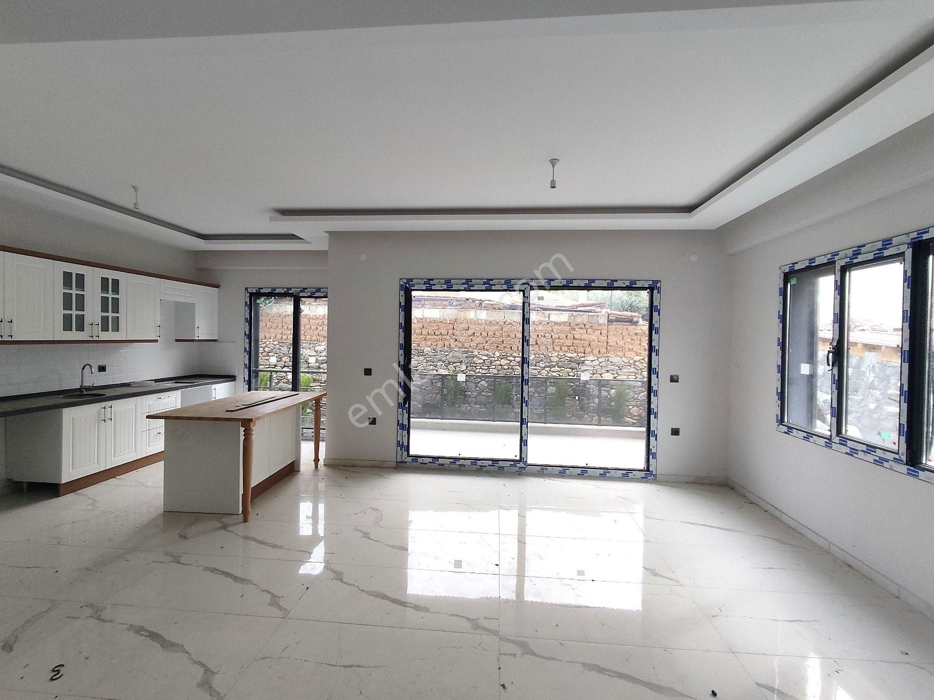 Tek Yetkili Artı Emlak'tan Kızılkeçili'de Satılık 4+1 Lüks Villa - Görsel 11