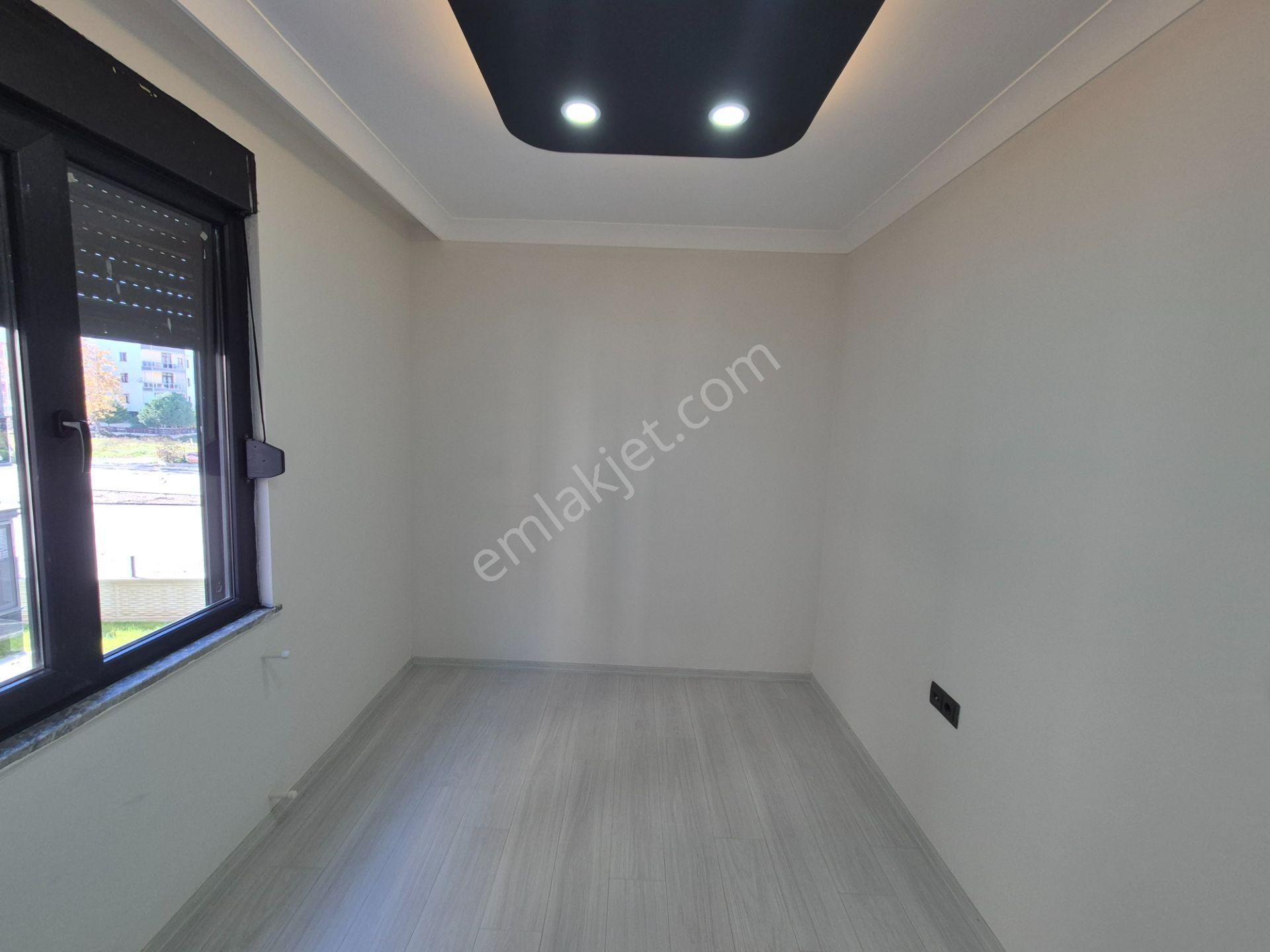 Akçay Artı Emlak'tan Altınkum'da Ebeveyn Banyolu 2+1 Lüks Daire - Görsel 16