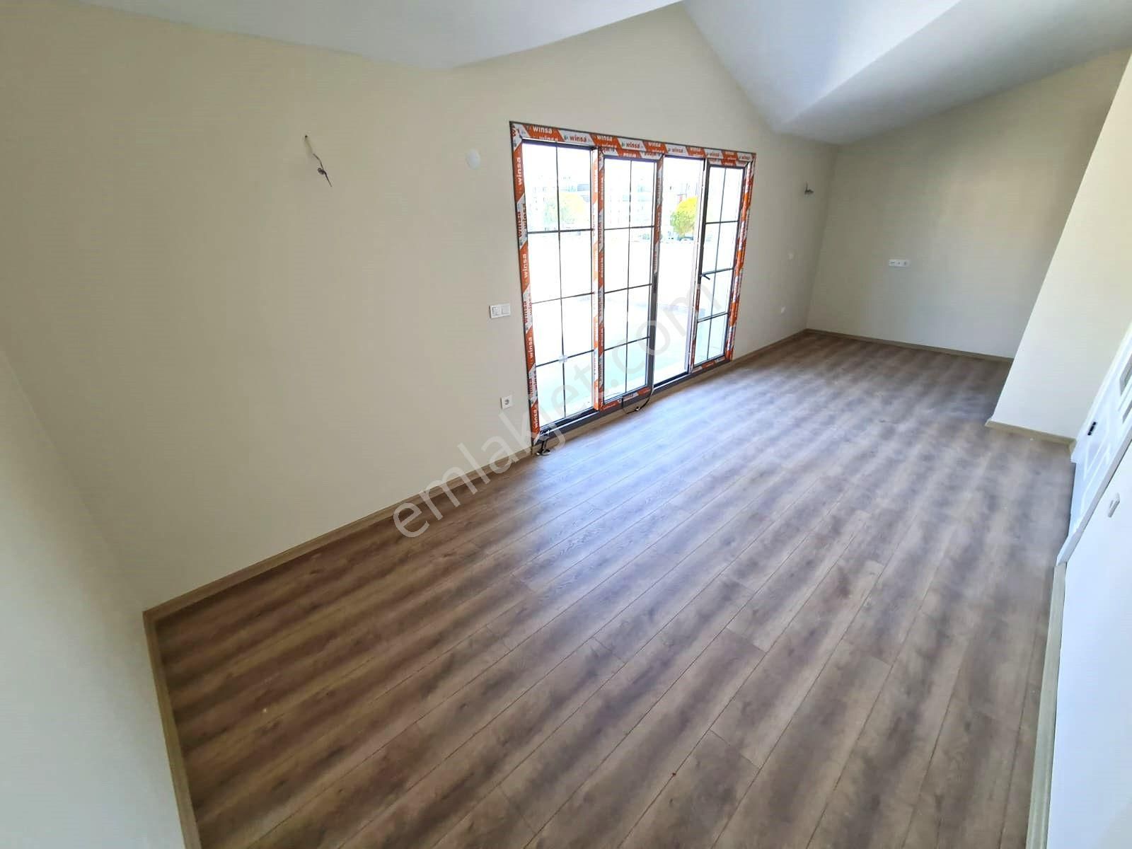 Akçay Artı Emlak'tan Cennetayağı'nda Satılık 6+2 Lüks Villa - Görsel 8