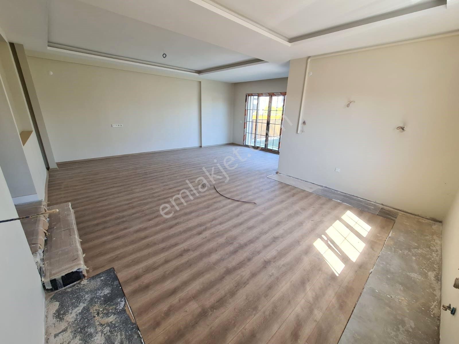 Akçay Artı Emlak'tan Cennetayağı'nda Satılık 6+2 Lüks Villa - Görsel 30