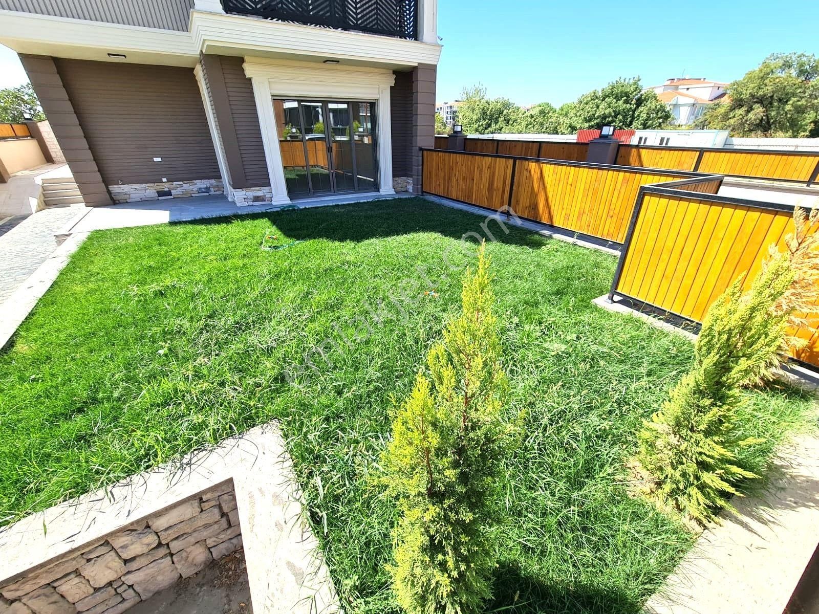 Akçay Artı Emlak'tan Cennetayağı'nda Satılık 6+2 Lüks Villa - Görsel 3