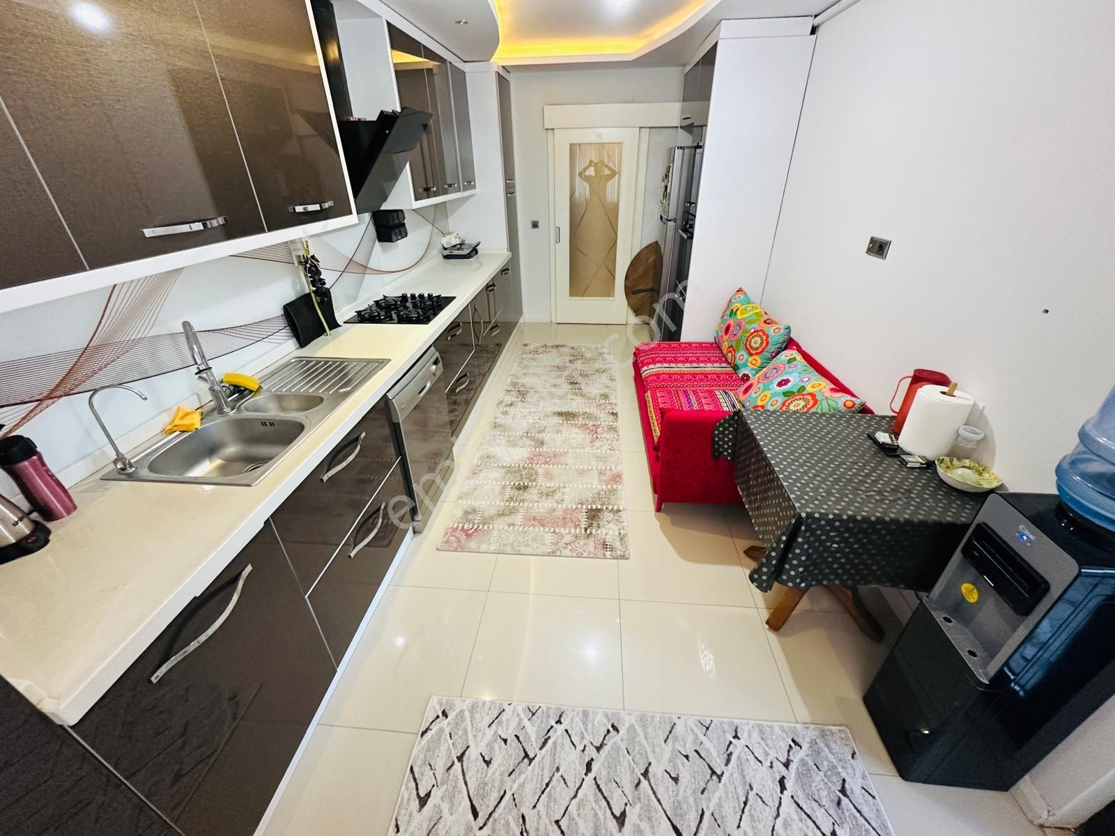 Akçay Artı Emlak'tan Kadıköy'de Satılık 3+1 Ultra Lüks Daire