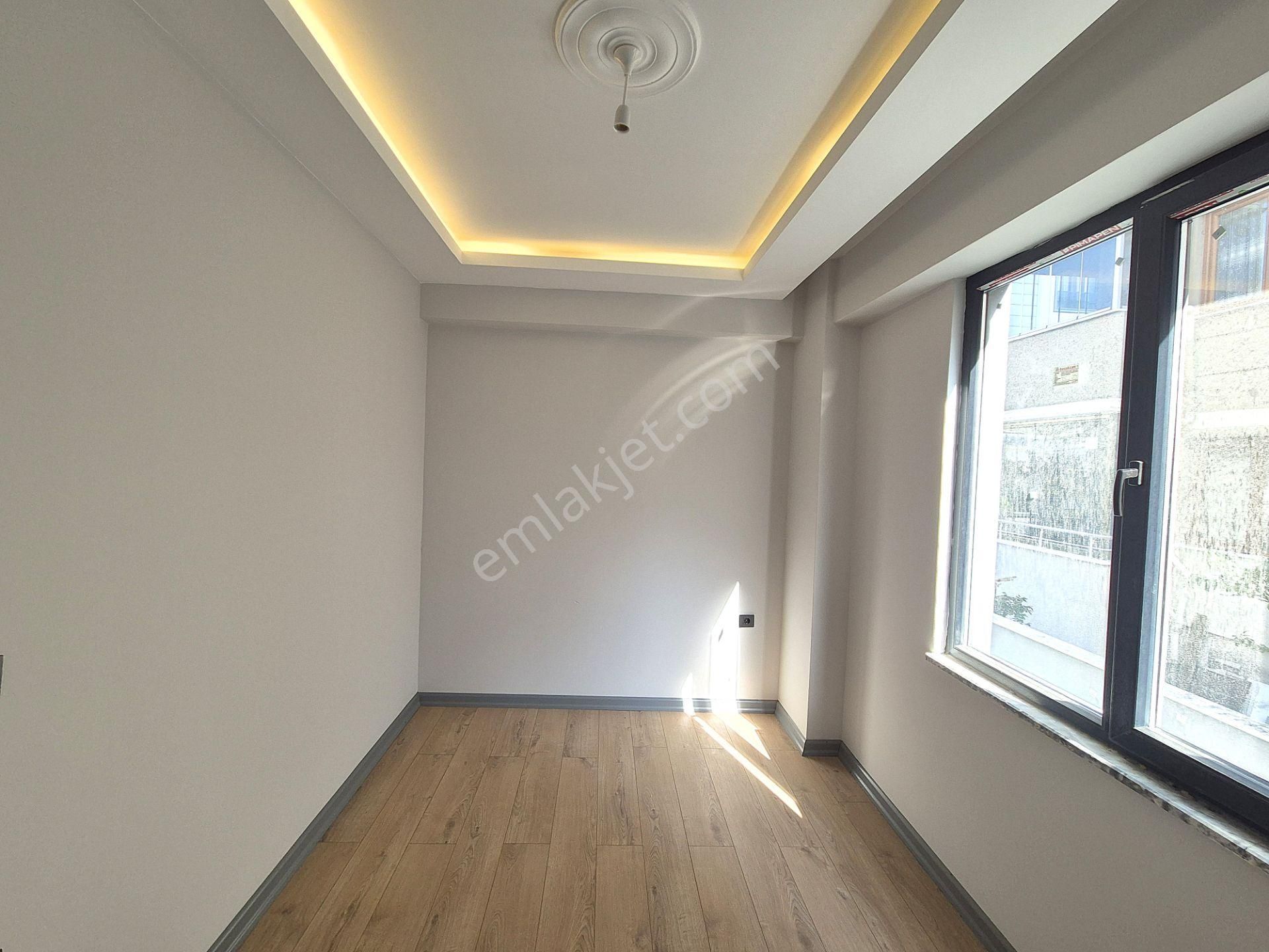 Akçay Artı Emlak'tan Altınkum'da Ebeveyn Banyolu 2+1 Lüks Daire - Görsel 13