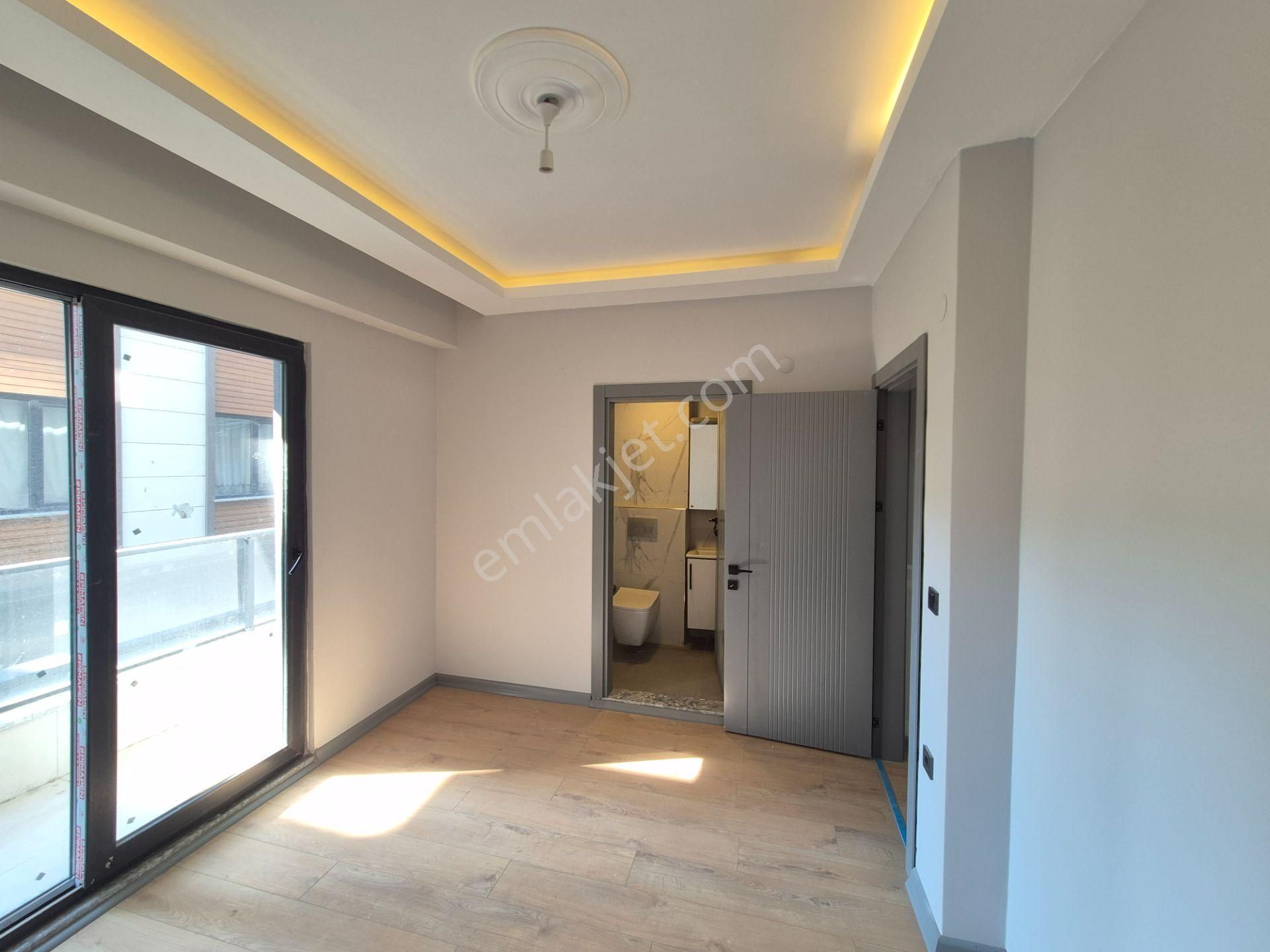 Akçay Artı Emlak'tan Altınkum'da Ebeveyn Banyolu 2+1 Lüks Daire - Görsel 25