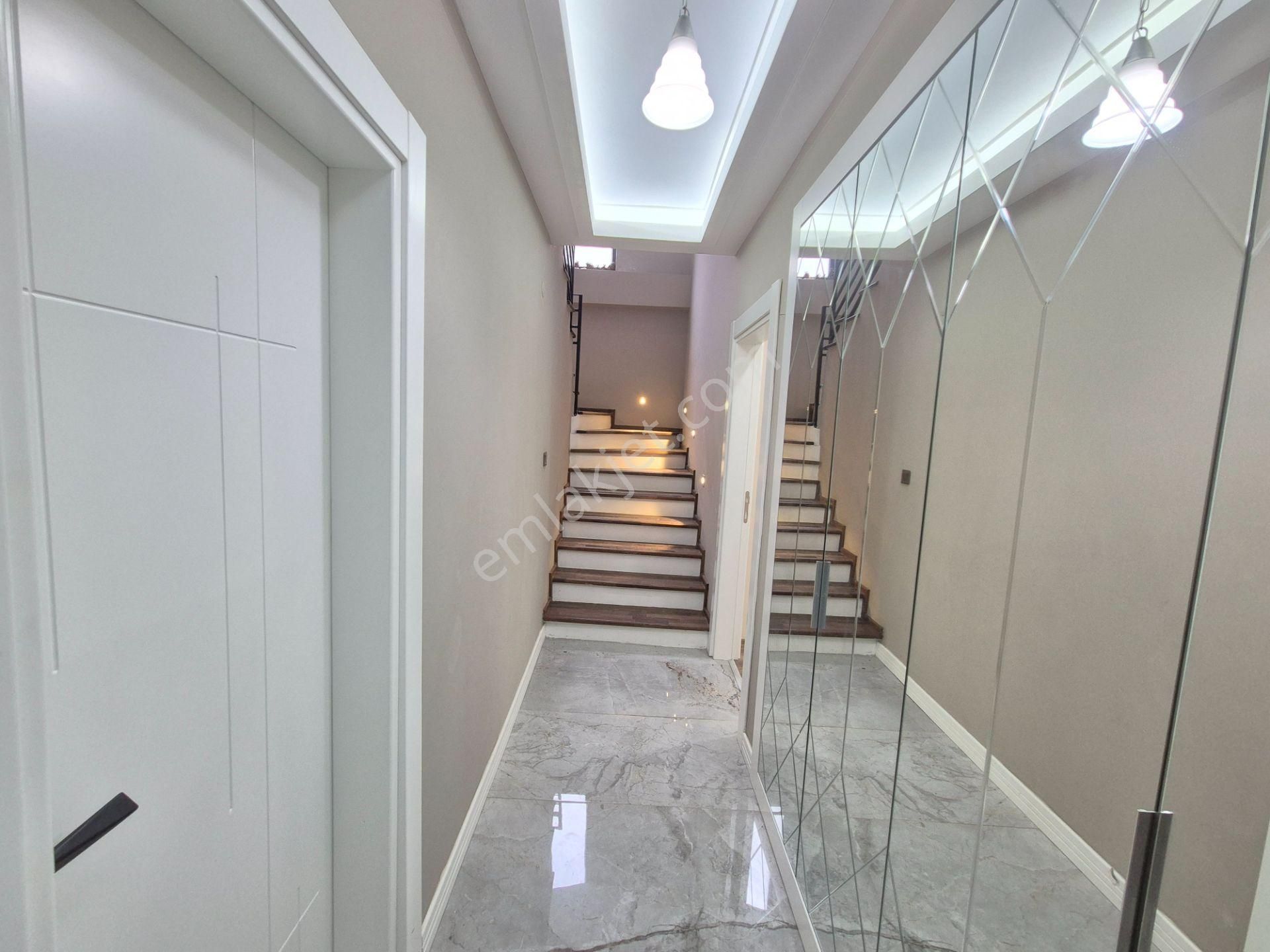 Artı Emlak'tan Akçay'da Satılık 4+1 Muhteşem Ultra Lüx Villa - Görsel 8