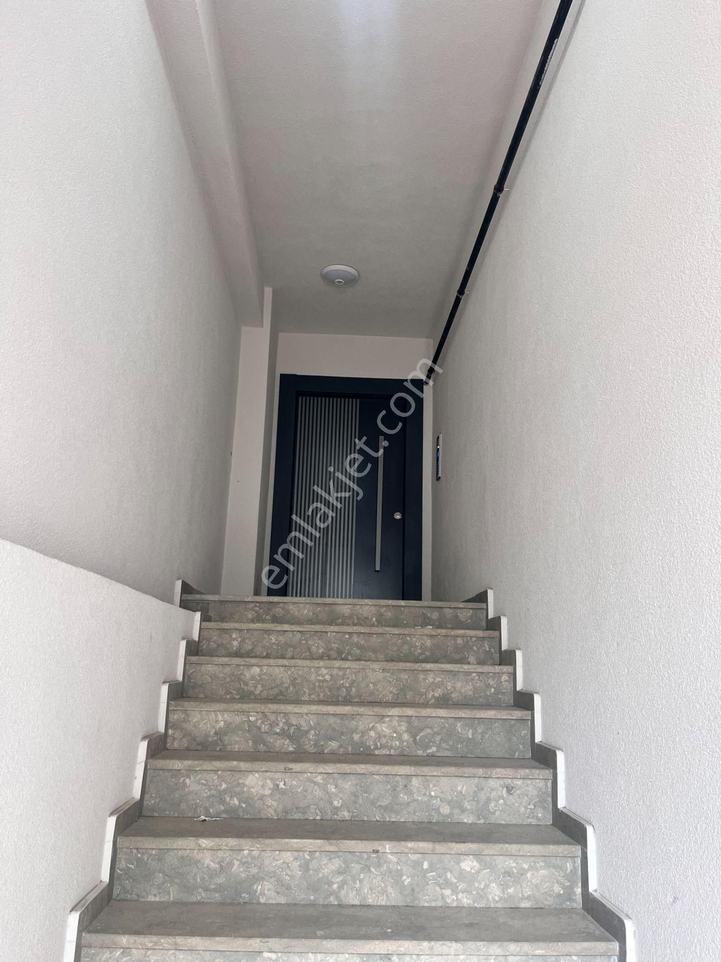 Oruç 242 Dumlupınar Mah. Satılık 2+1 Full Eşyalı Sıfır Daire - Görsel 2