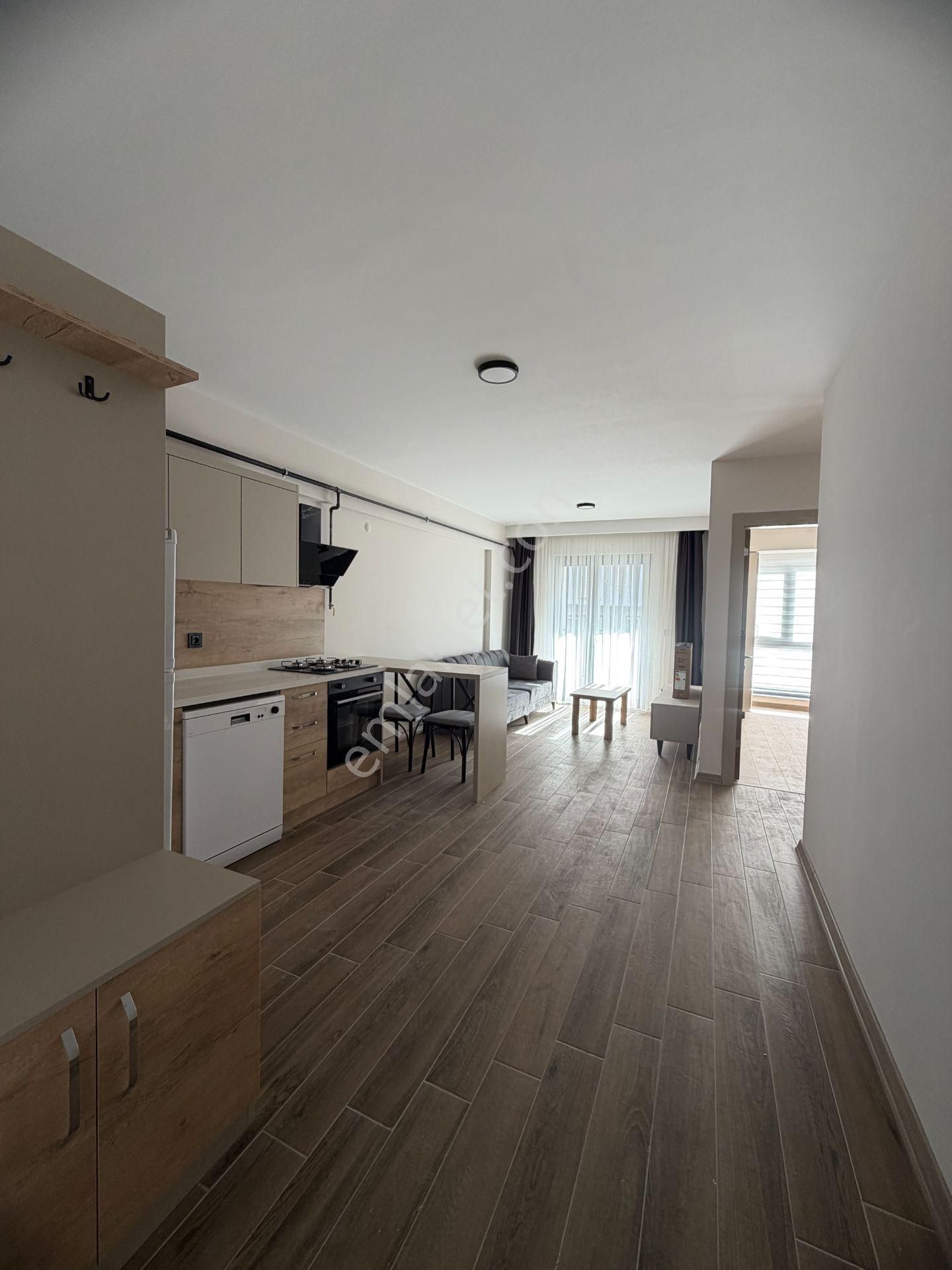 Oruç 242 Dumlupınar Mah. Satılık 2+1 Full Eşyalı Sıfır Daire - Görsel 4