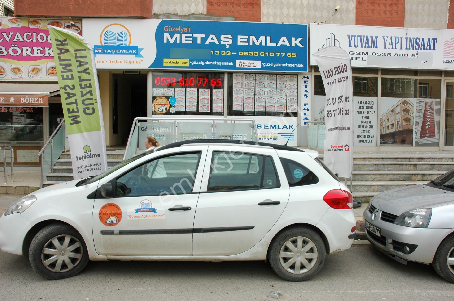 Pendik Esenyalıda Satılık 216m2 Anacadde Üstü Köşe Boş Arsa - Görsel 15