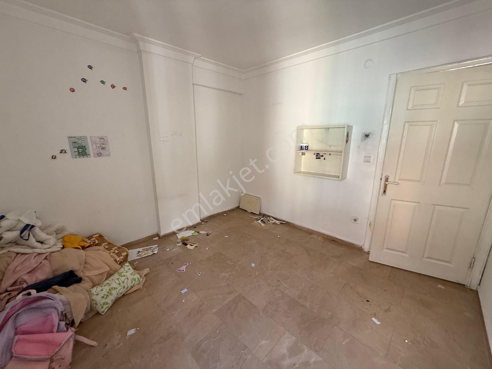 Karslılar'da Trt Cvr 5+2/3 Mutfak/3 Banyo/bahçeli/forleks Villa - Görsel 7