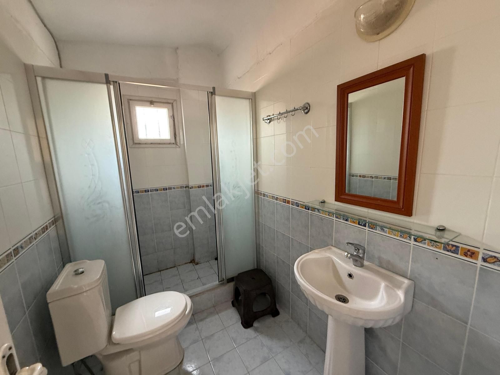 Karslılar'da Trt Cvr 5+2/3 Mutfak/3 Banyo/bahçeli/forleks Villa - Görsel 31