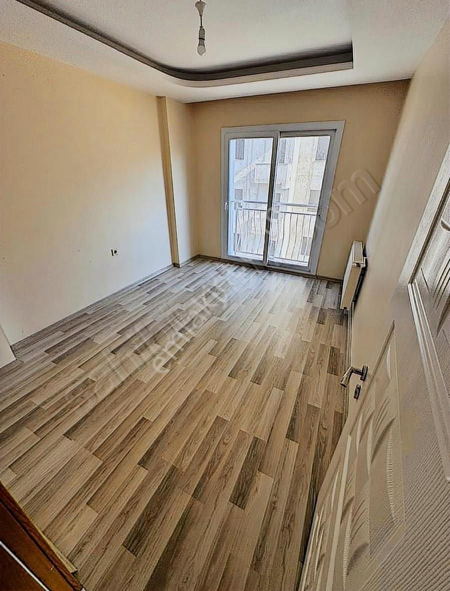 Saricam Belediyesin Arkasinda 3+1 K Mutfak Krediye Uygun Satlik - Görsel 3