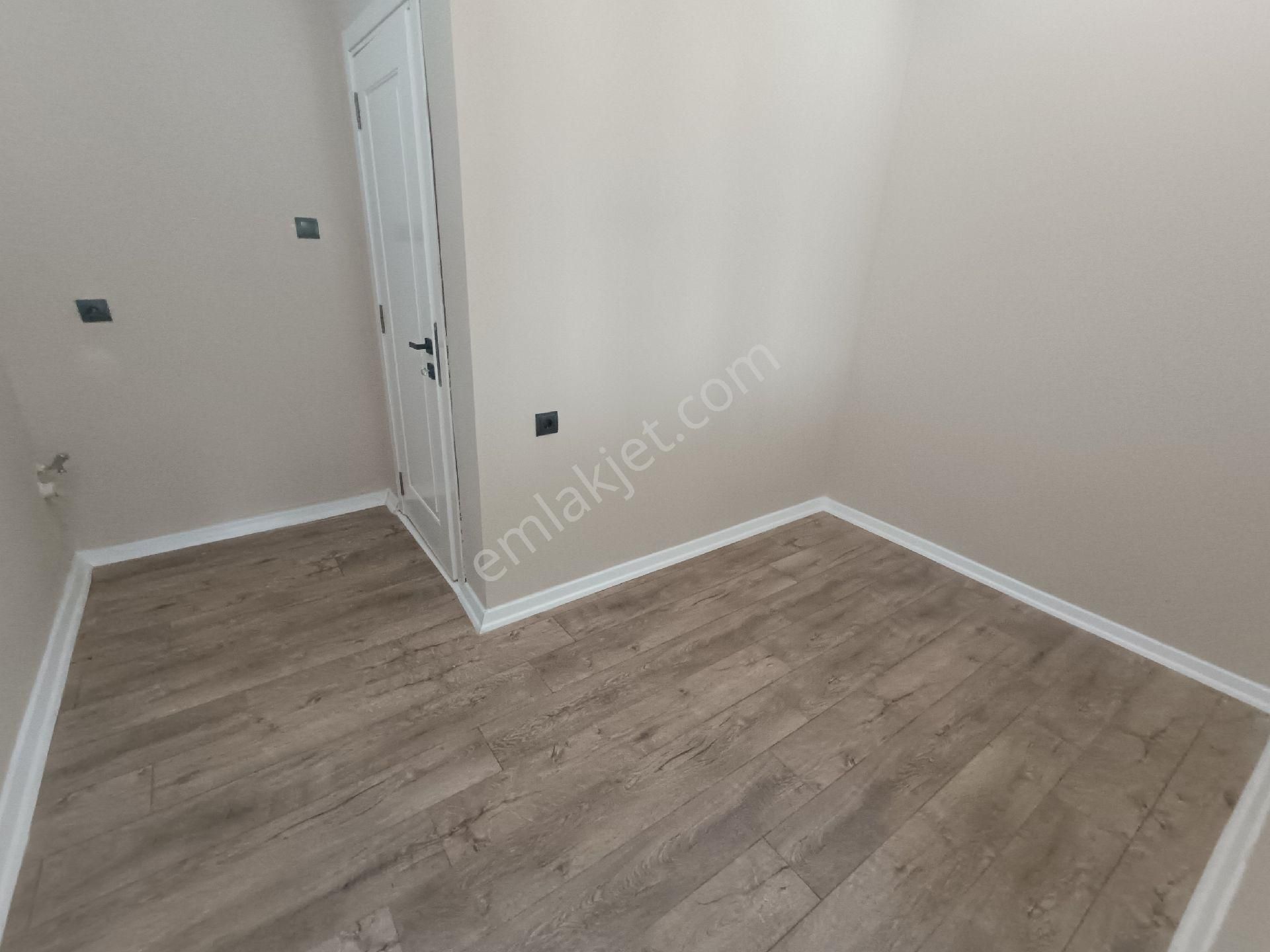 Yeşilyurt Sağlık Ocağı Civarı Yatırıma Uygun Dış Oturma Alanlı 1+1 Full Yapılı Lüks Daire&ofis - Görsel 8