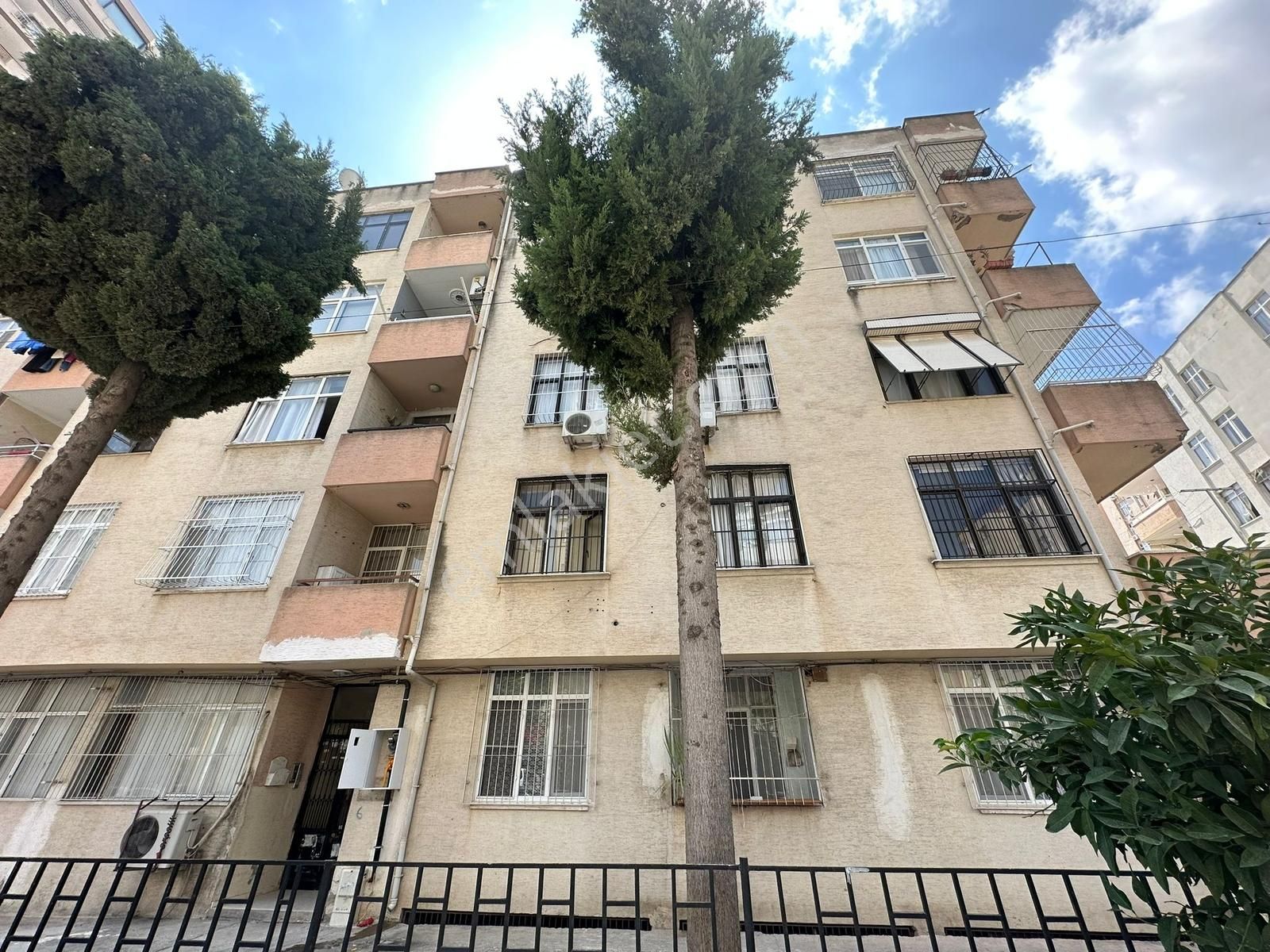 Beyazevler Yol İş Holiday Otel Cvr 2+1/k.mutfak/güneş Enerjili ! - Görsel 15