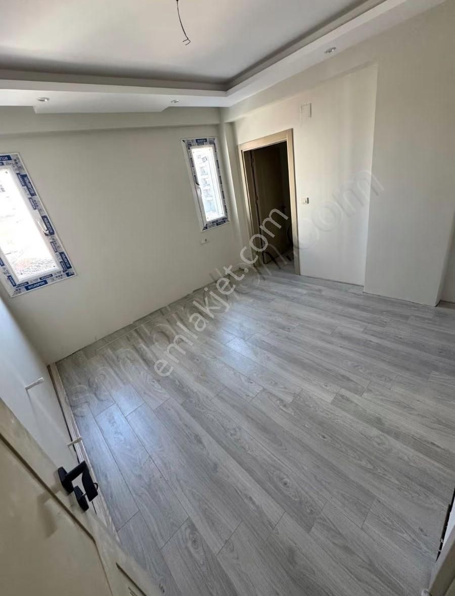 Ugur Kaya Emlaktan Saricam Elifsu Uludag Mah 3+1 K Mutfak Satlik - Görsel 15