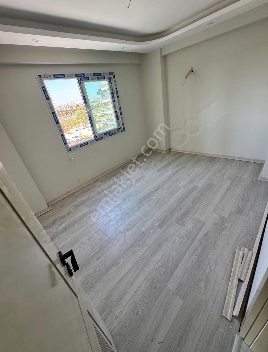 Ugur Kaya Emlaktan Saricam Elifsu Uludag Mah 3+1 K Mutfak Satlik - Görsel 18