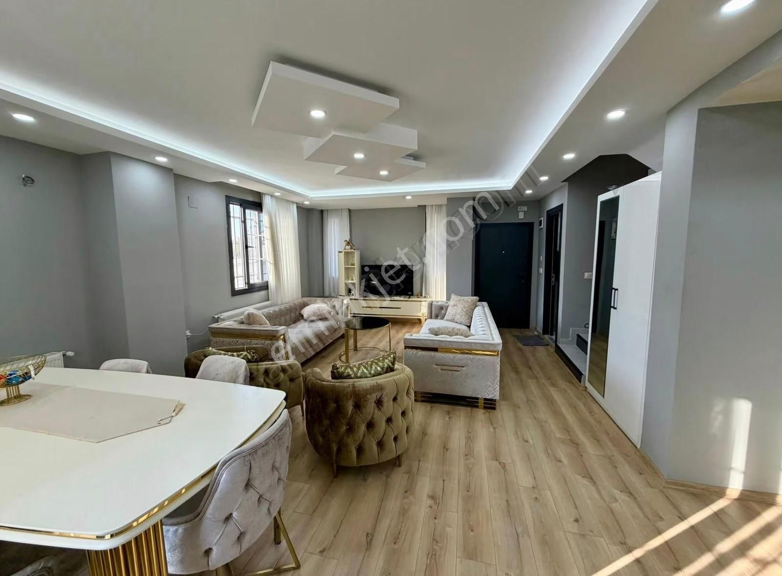 Ugur Kaya Emlaktan Çinarlida Luxs Villa Satlik - Görsel 10