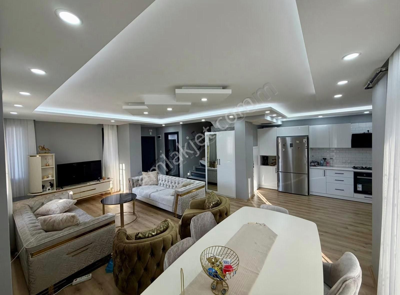 Ugur Kaya Emlaktan Çinarlida Luxs Villa Satlik - Görsel 11