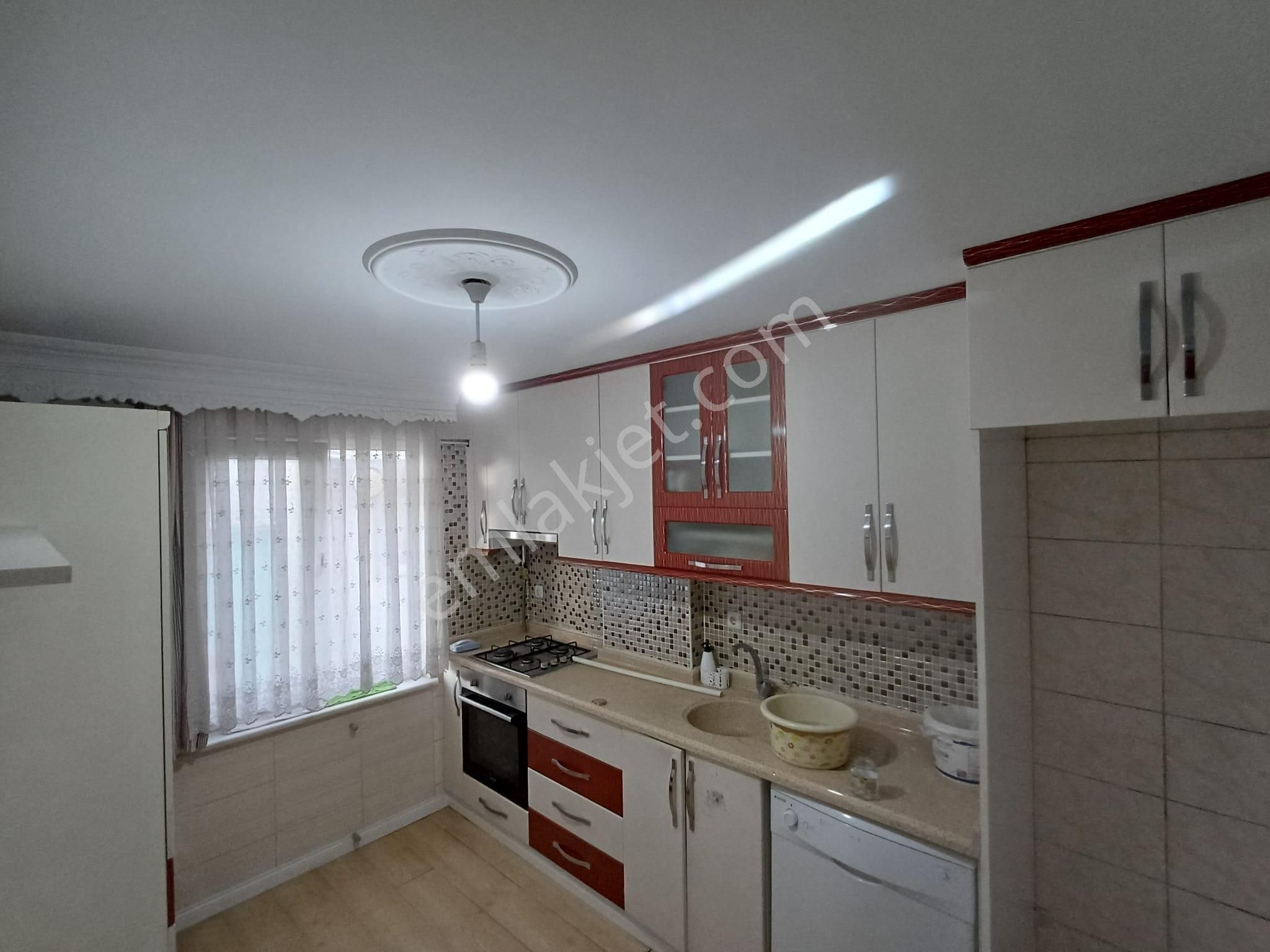 Emek'te Hemen Taşınmaya Uygun 3+1 Kiralık - Görsel 5