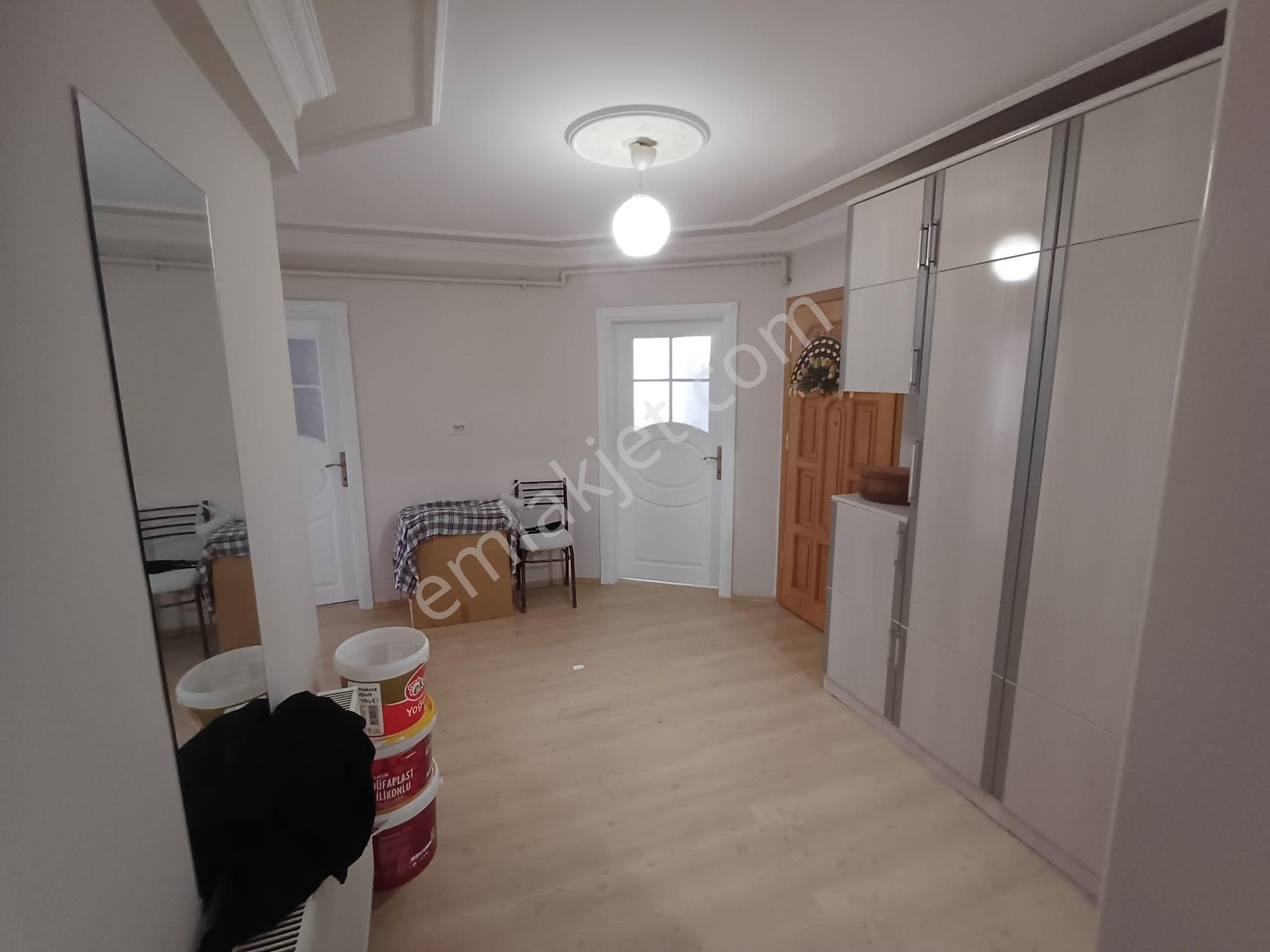 Emek'te Hemen Taşınmaya Uygun 3+1 Kiralık - Görsel 18