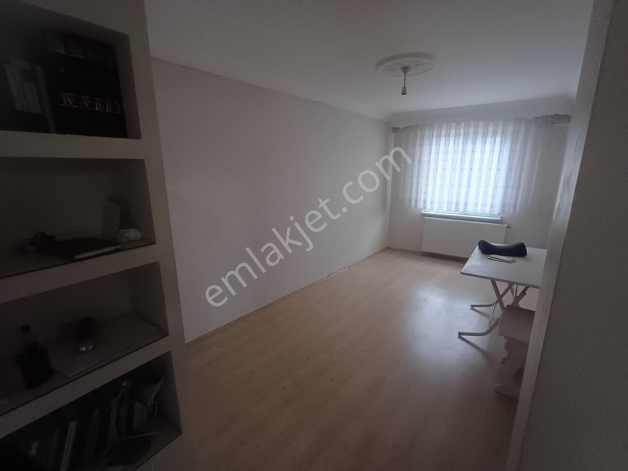 Emek'te Hemen Taşınmaya Uygun 3+1 Kiralık - Görsel 8