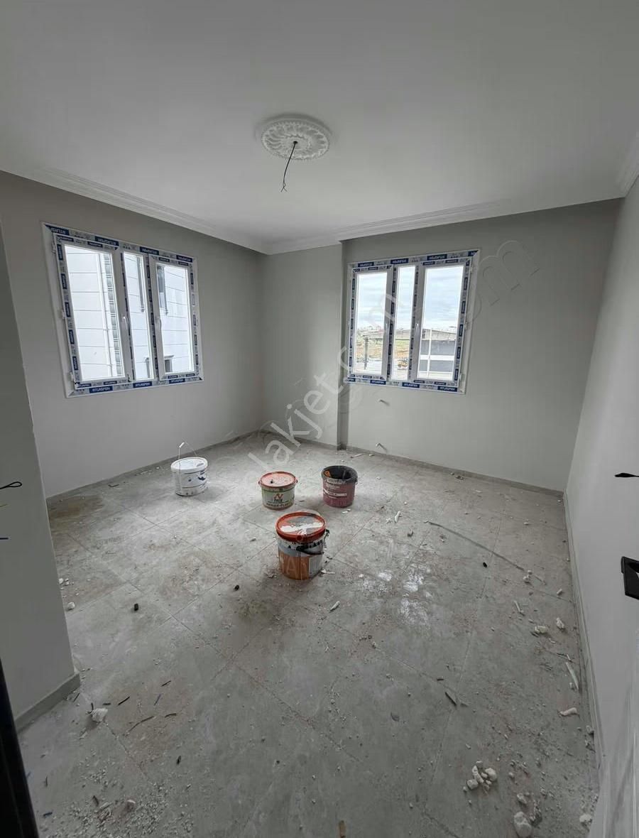 Beycelide 2+1 Açık Mutfak Geniş Oturumlu - Görsel 2