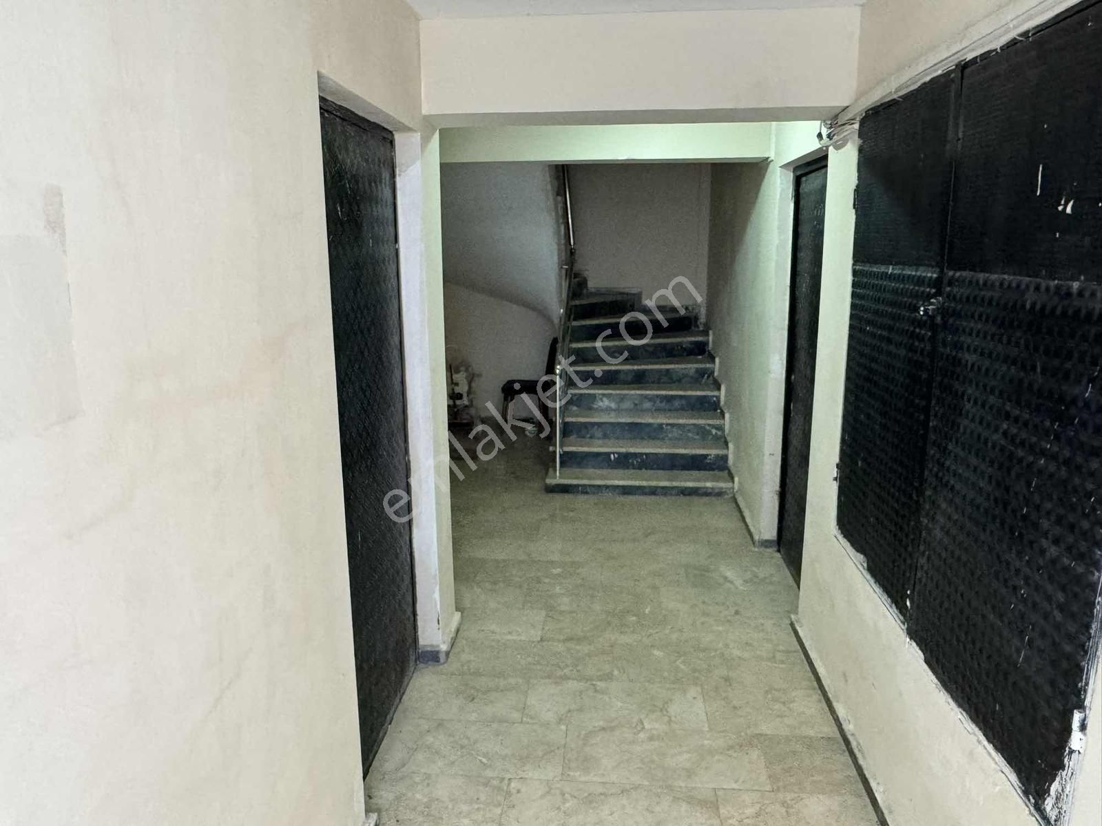 Sütlüce Mah. İçem Kapısı Yanı, Arakat Full Eşyalı 2+0 Daire - Görsel 14