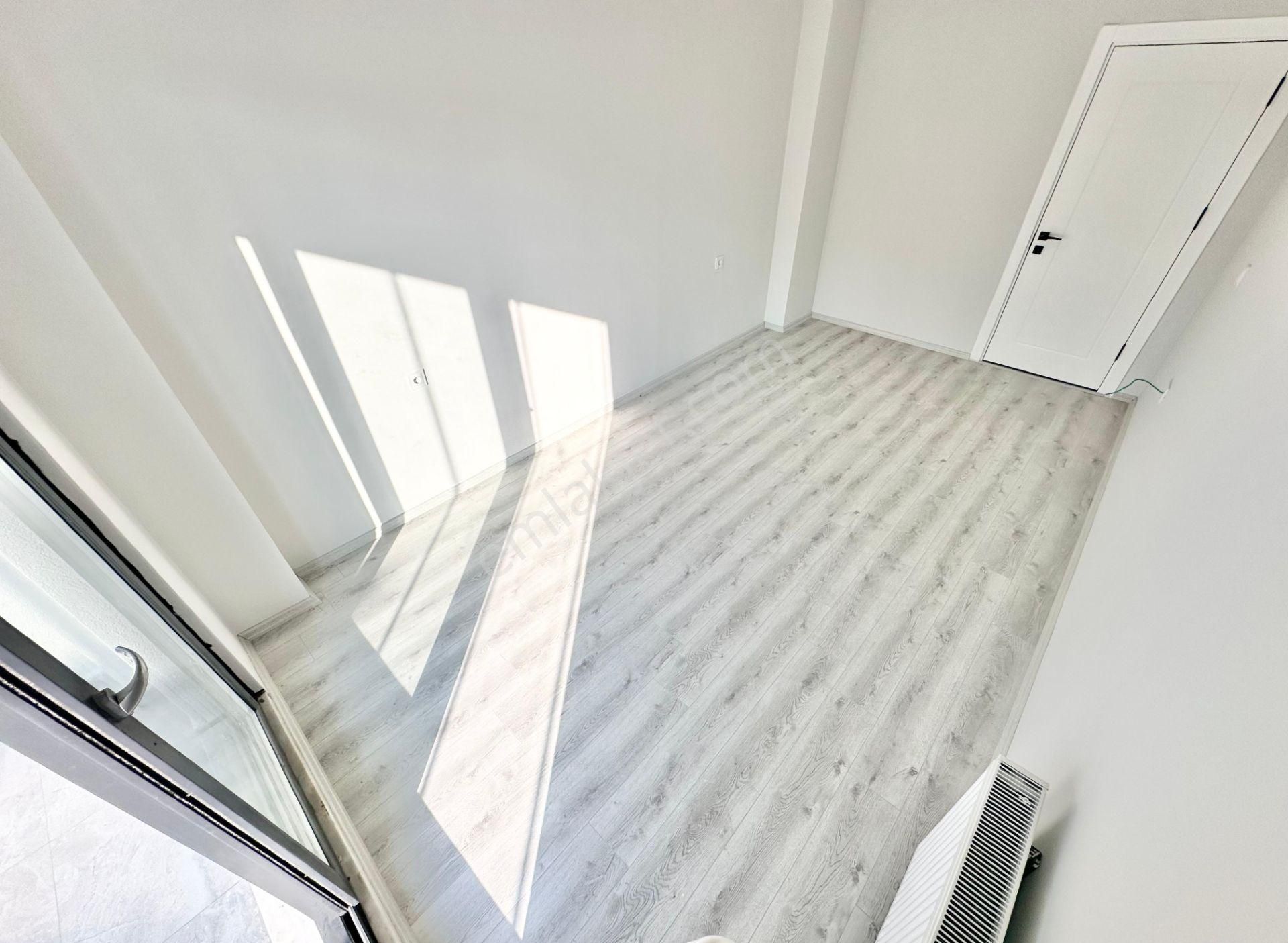 ꧁ay Emlaktan꧂akçay'da Bölgenin En Uygun Şık Tasarımlı Çift Asansörlü Satılık 2+1 Lüx Fırsat Dairesi - Görsel 31