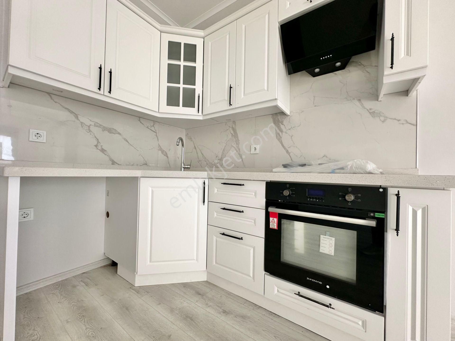 ꧁ay Emlaktan꧂akçay'da Bölgenin En Uygun Şık Tasarımlı Çift Asansörlü Satılık 2+1 Lüx Fırsat Dairesi - Görsel 12