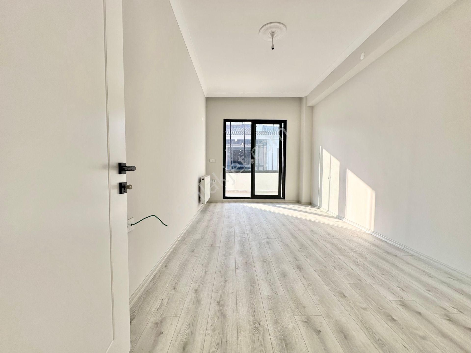 ꧁ay Emlaktan꧂akçay'da Bölgenin En Uygun Şık Tasarımlı Çift Asansörlü Satılık 2+1 Lüx Fırsat Dairesi - Görsel 22