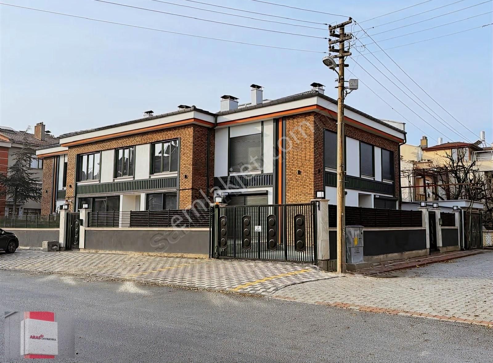 Aras Gyo'dan Şehrin Gözde Mah. Sakarya Da 3+1 Ultra Lüx Villa - Görsel 31