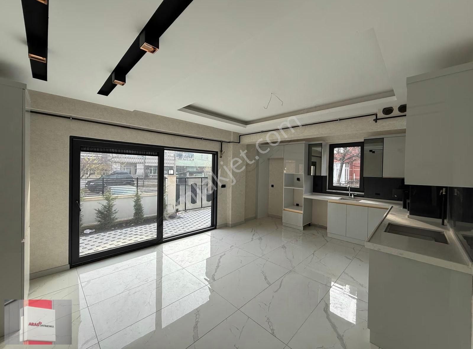 Aras Gyo'dan Şehrin Gözde Mah. Sakarya Da 3+1 Ultra Lüx Villa - Görsel 19