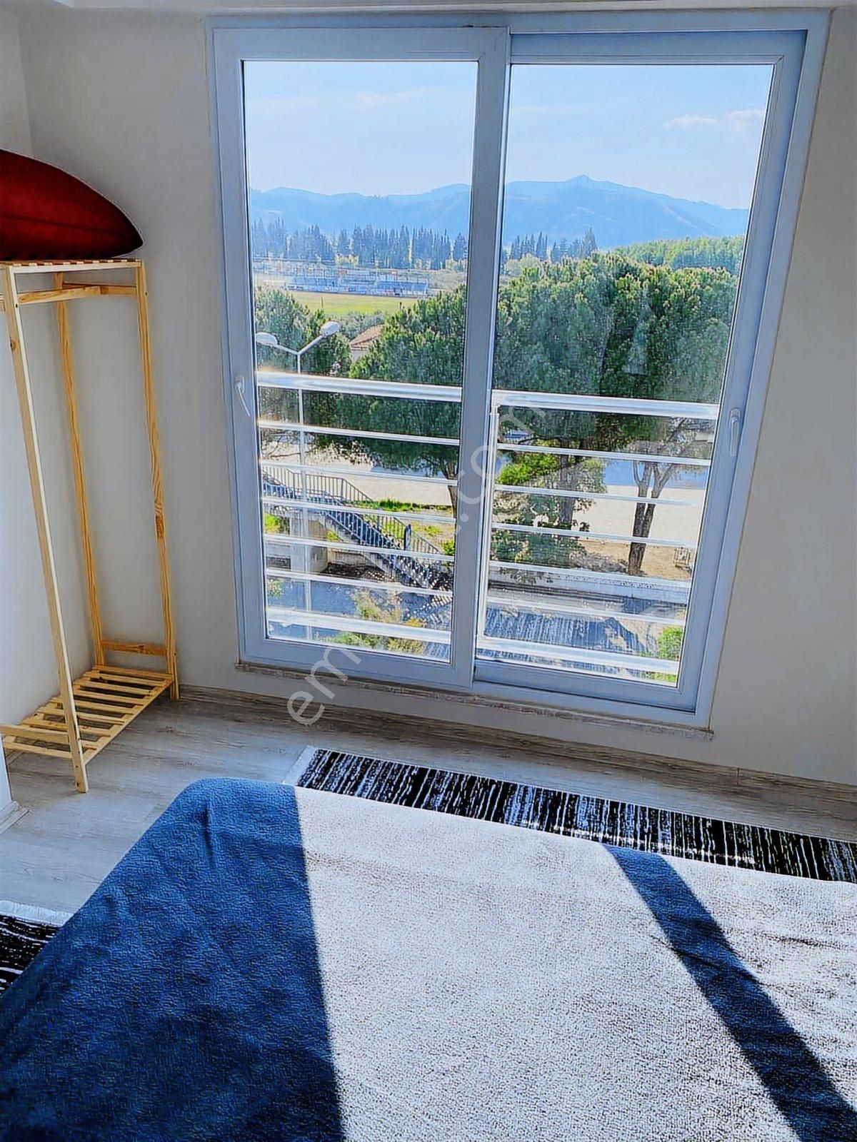 Dalaman Hürriyet Mah.de Satılık Eşyalı Yeni 1+1 - Görsel 5