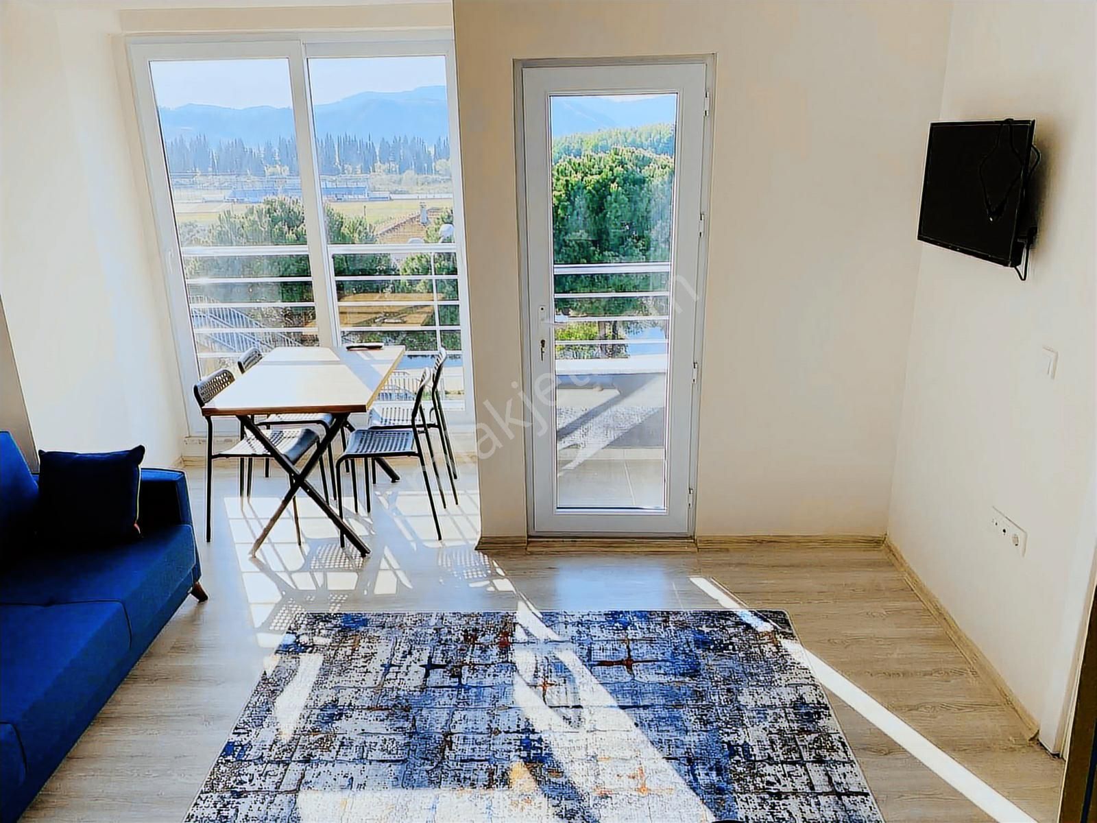 Dalaman Hürriyet Mah.de Satılık Eşyalı Yeni 1+1 - Görsel 2