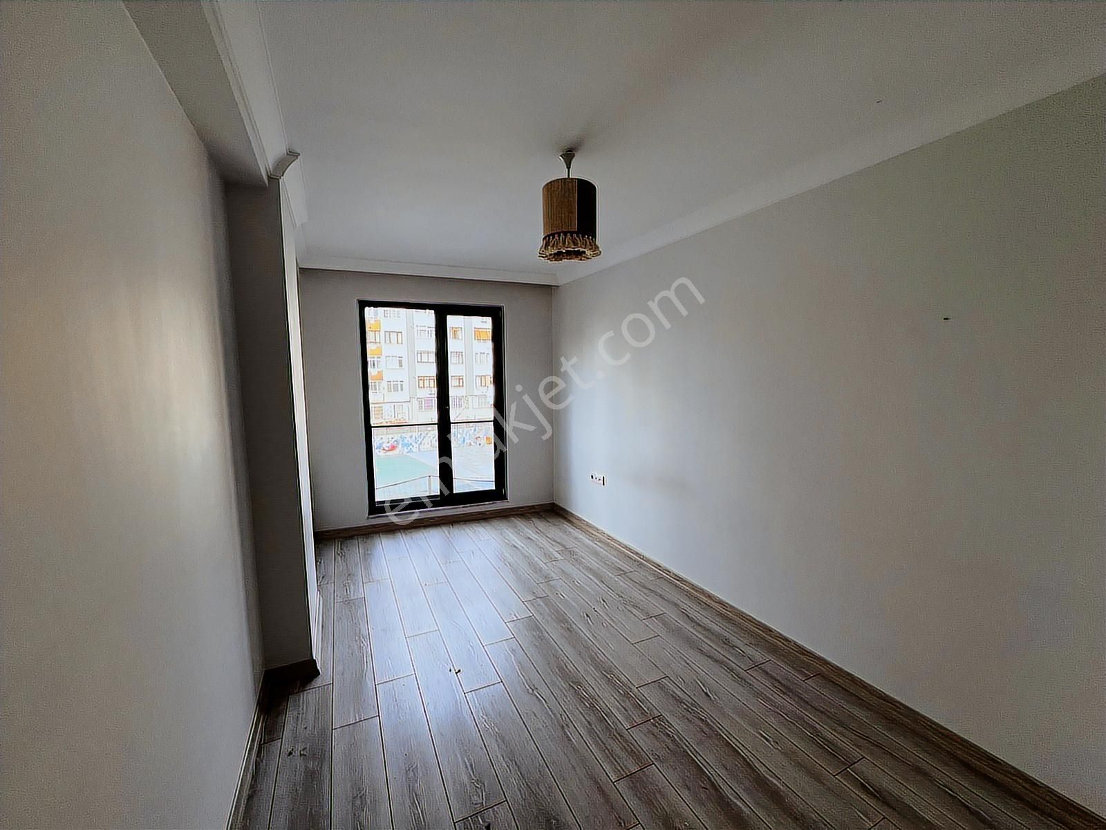 Ümraniye Çarşının Merkezinde Metroya Yürüme 3 Dk Yeni Daire - Görsel 5