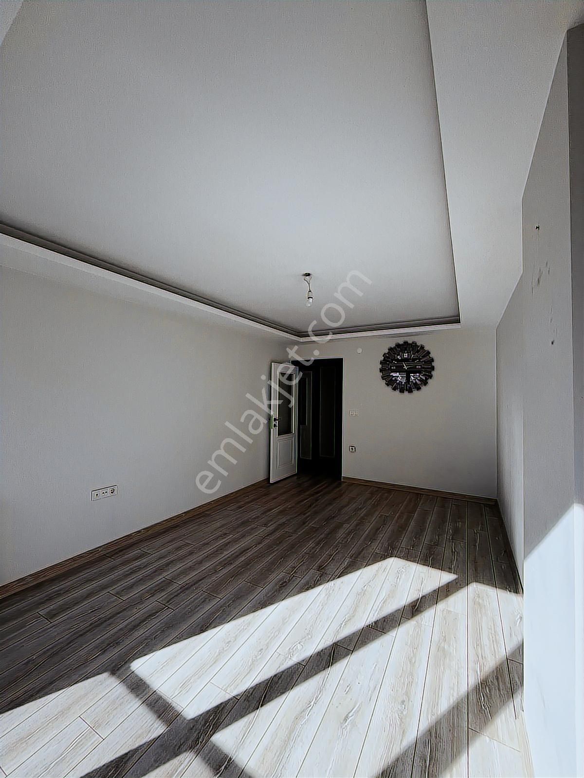 Ümraniye Çarşının Merkezinde Metroya Yürüme 3 Dk Yeni Daire - Görsel 3