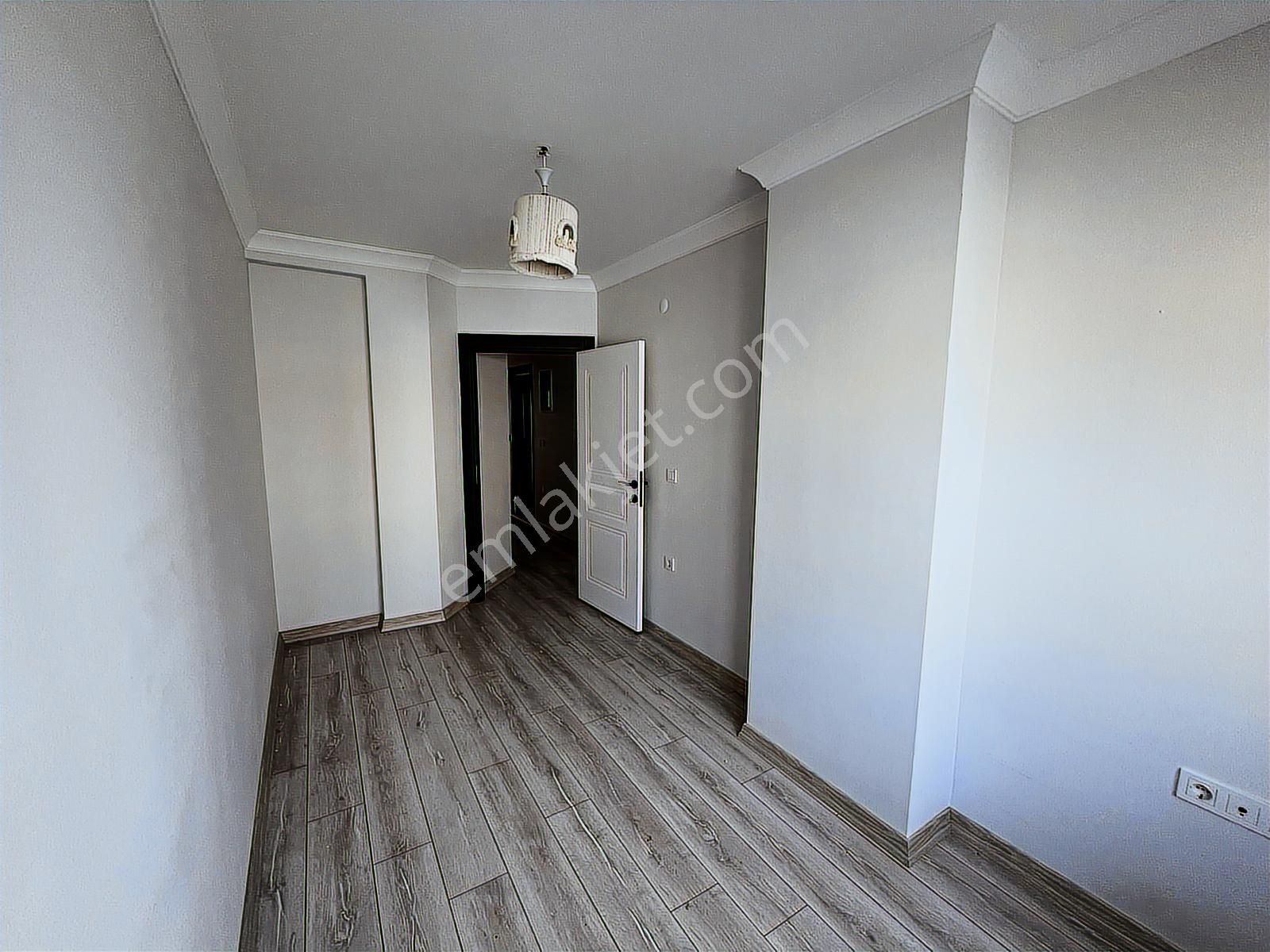 Ümraniye Çarşının Merkezinde Metroya Yürüme 3 Dk Yeni Daire - Görsel 21