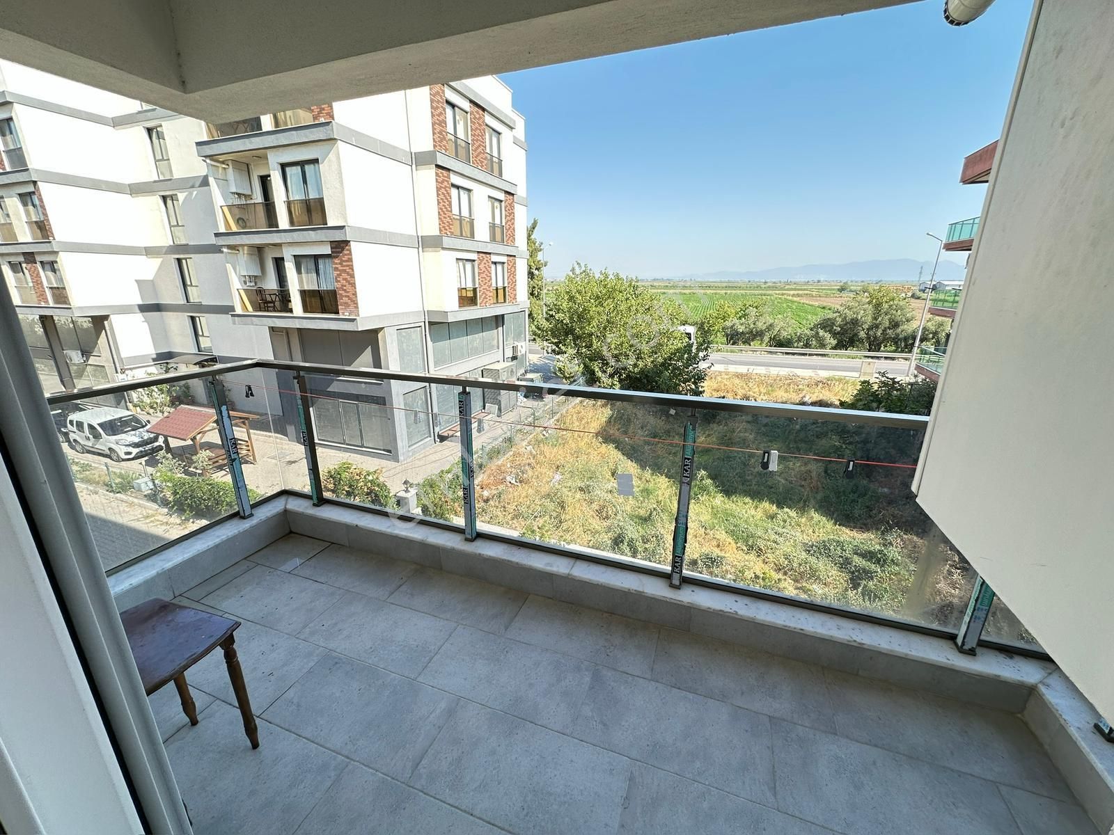 Seyrek'te Merkezi Konum Da Doğalgazlı Klimalı 1+1 Eşyalı Kiralık Daire - Görsel 10