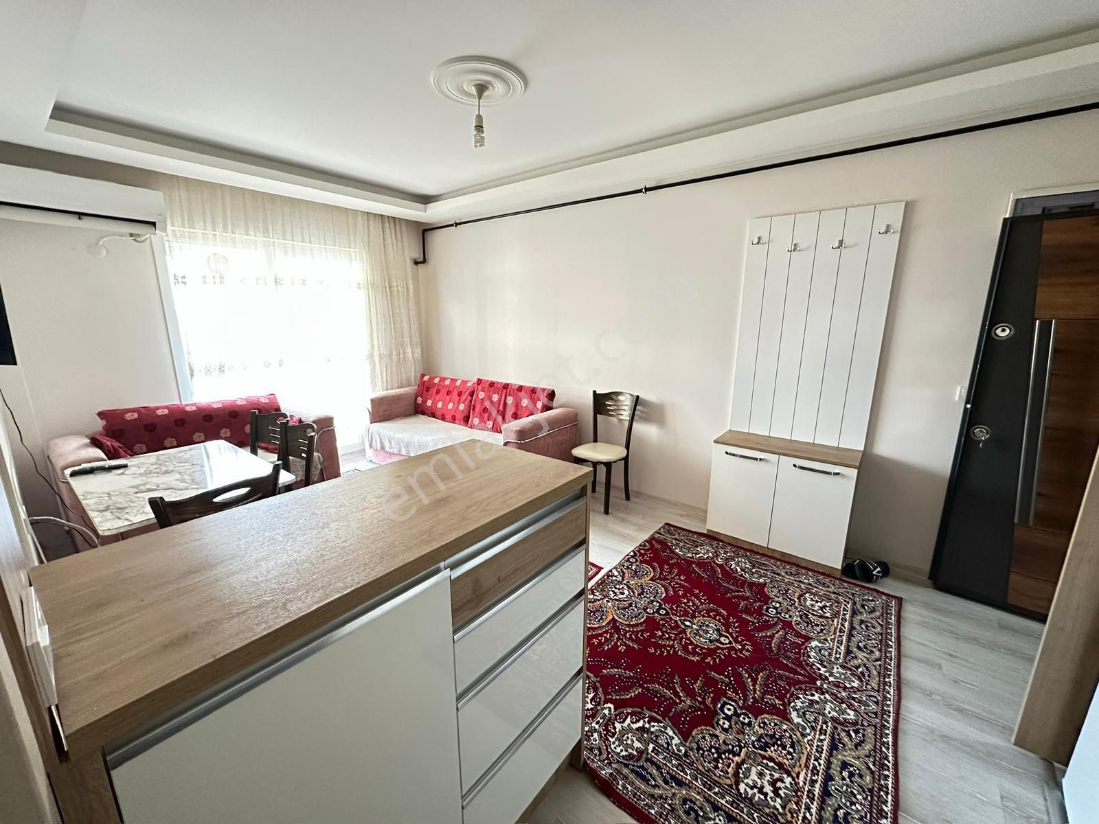 Seyrek'te Merkezi Konum Da Doğalgazlı Klimalı 1+1 Eşyalı Kiralık Daire - Görsel 7