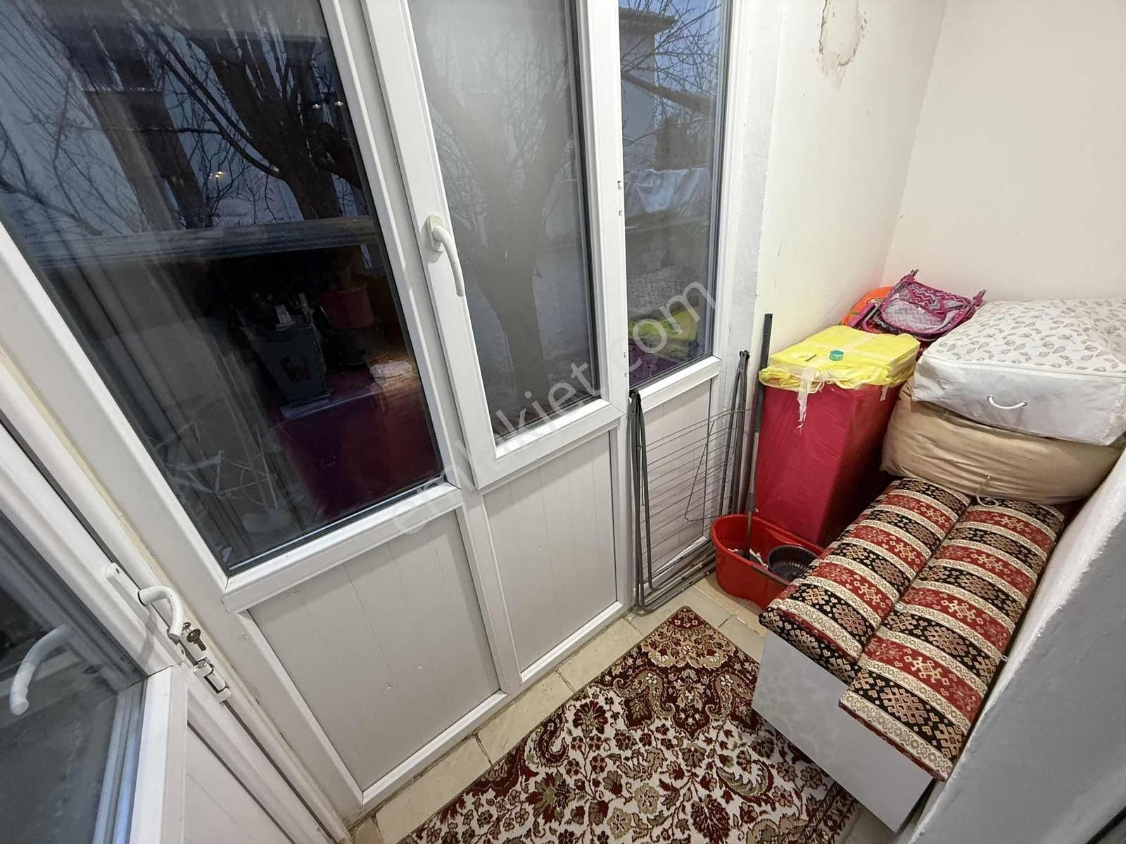 Yeşiltepe Mahallesi Eşyalı Ve Abonelikler Açık Kiralık 2+1 Daire - Görsel 2