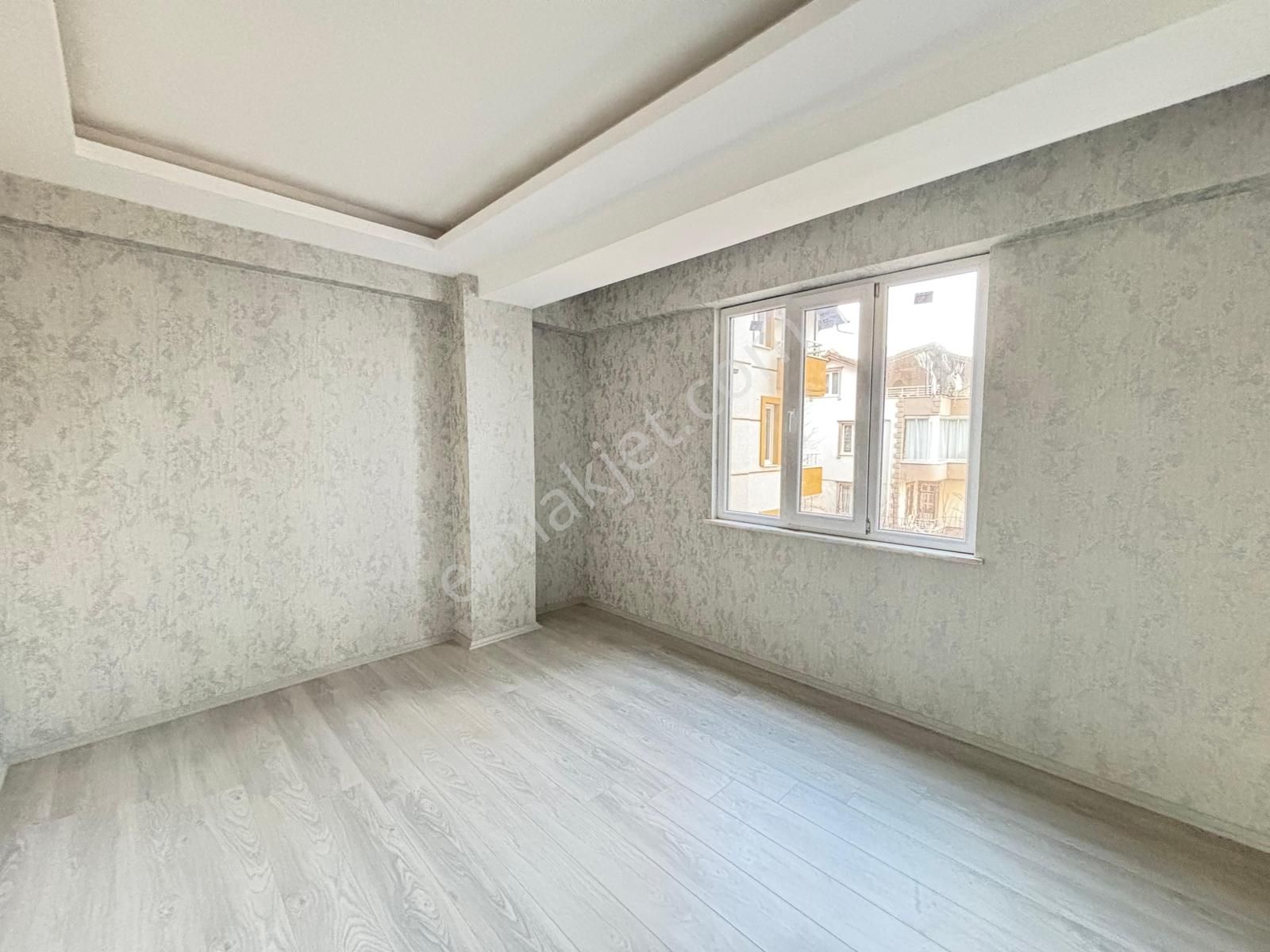 Uluğbey Mah. Cadde Üzeri, Lüks Site İçinde Satılık 3+1 Daireler - Görsel 22