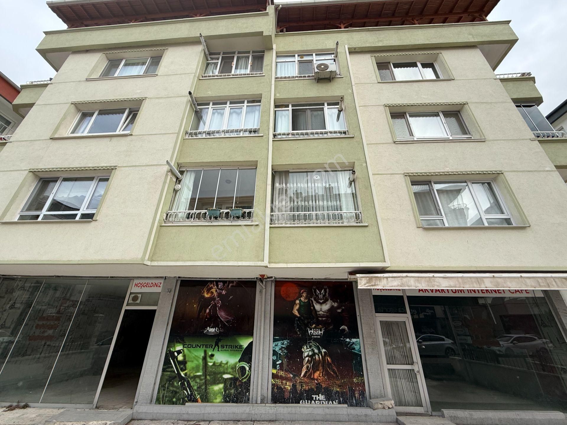 Cb Vizyon'dan Etimesgutta Cadde Cepheli Dükkan