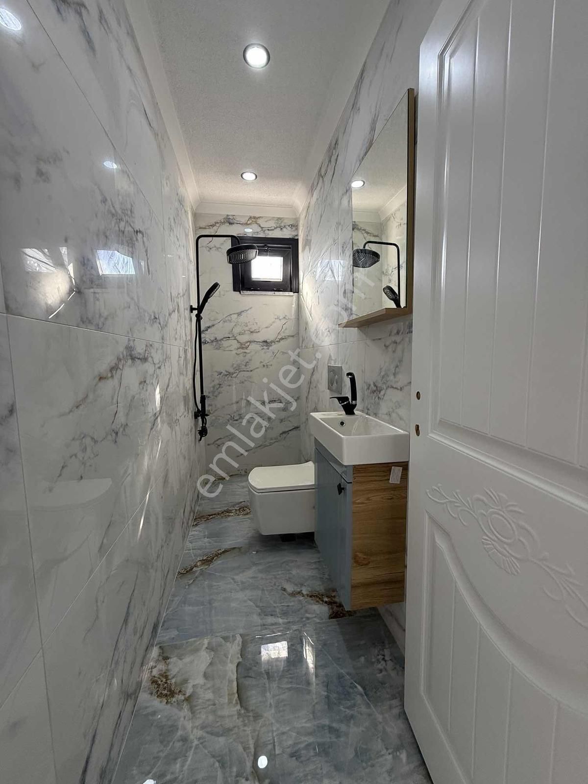 Bayramoğlu Mh. Ultra Lüks Yerden Isıtmalı Ferah 3+1 Dubleks - Görsel 35