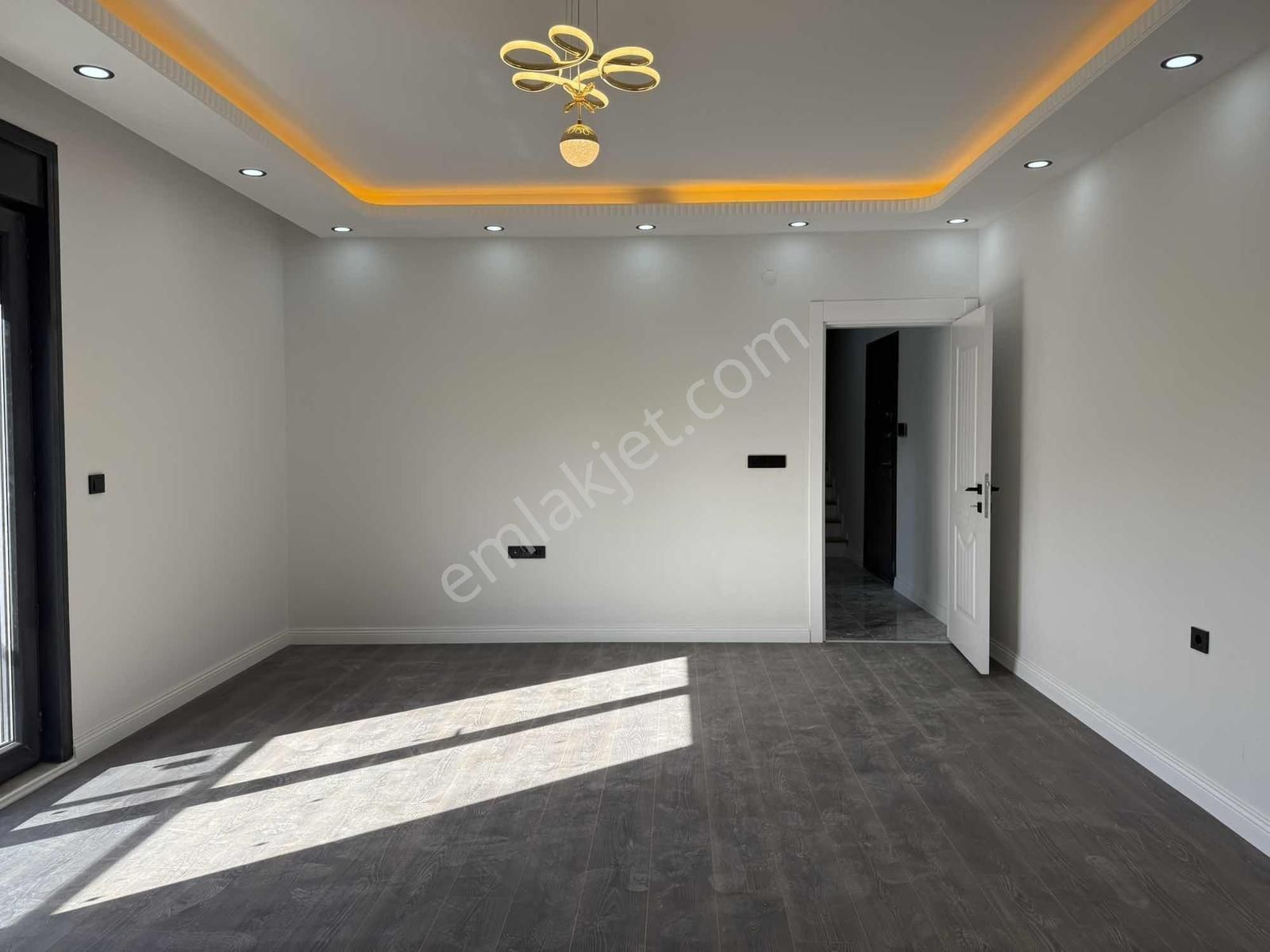 Bayramoğlu Mh. Ultra Lüks Yerden Isıtmalı Ferah 3+1 Dubleks - Görsel 5