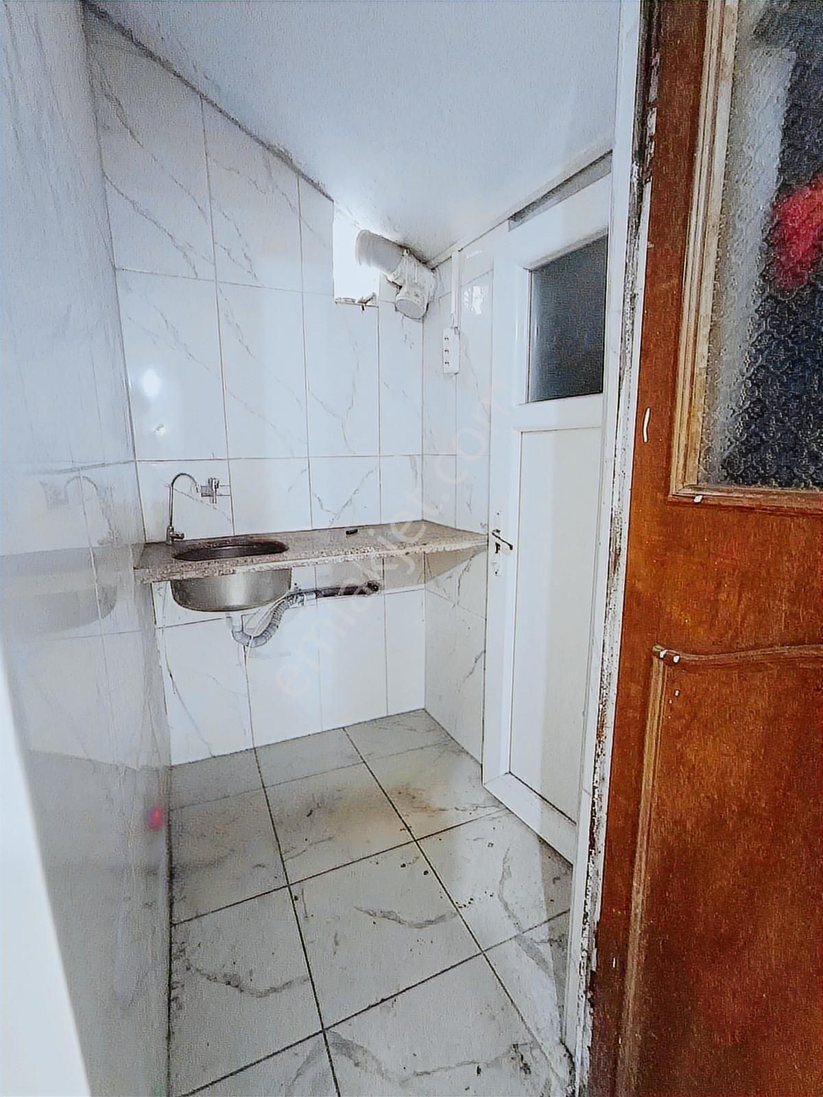Torunlar Kiralık Yenimah İmalathane Depo İşyerine Uygun Dükkan - Görsel 4