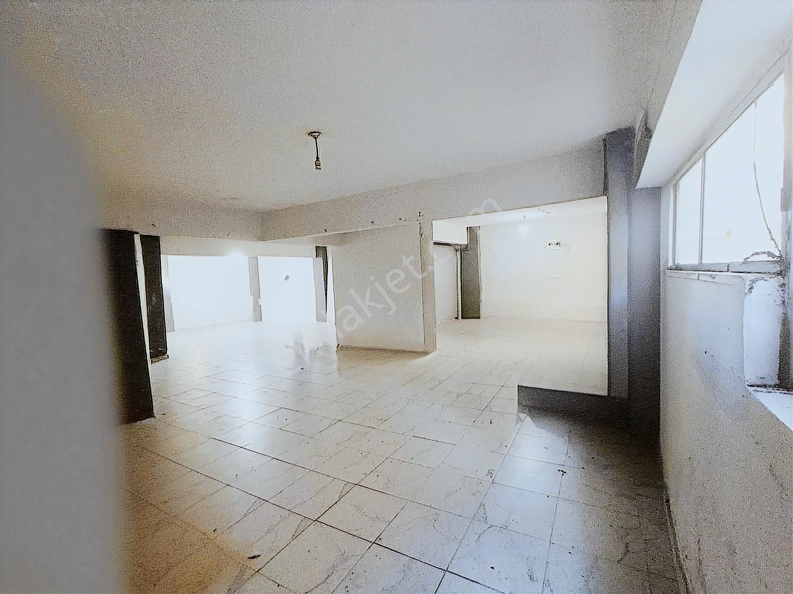 Torunlar Kiralık Yenimah İmalathane Depo İşyerine Uygun Dükkan - Görsel 5
