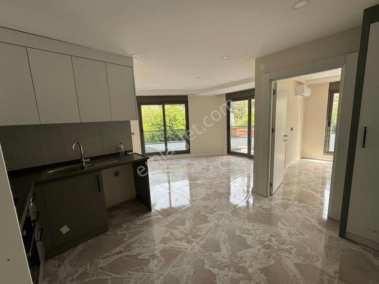 1 + 1 Eşyasız Sıfır Kiralık Daire