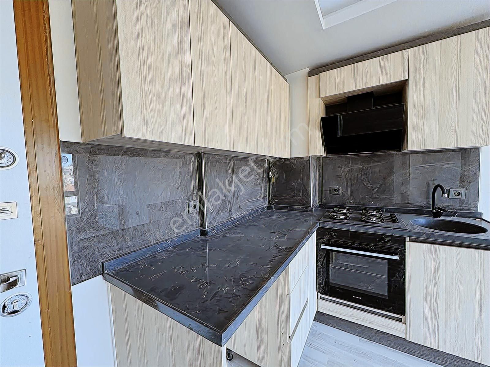 Alaçatı'dan Ara Katta/iskanlı/bulvara Yakın 1+1 Kiralık Daire - Görsel 28