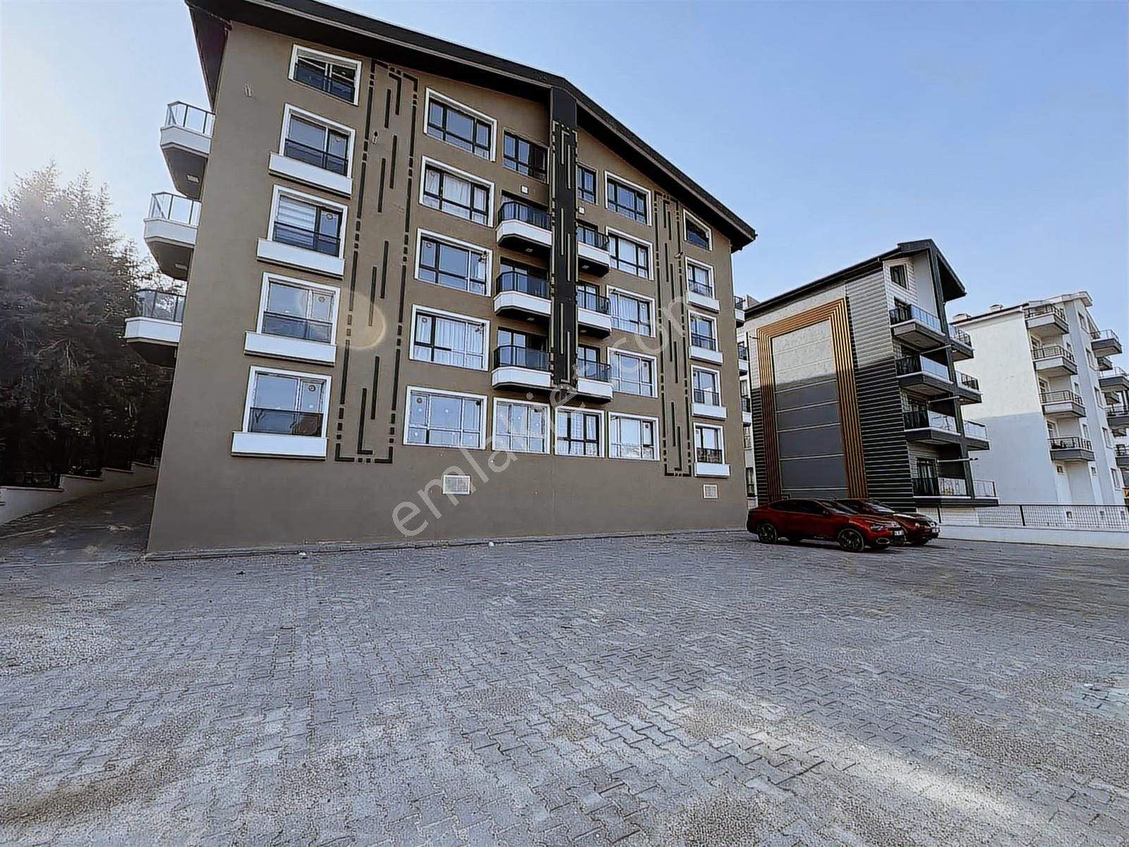 Alaçatı'dan Ara Katta/iskanlı/bulvara Yakın 1+1 Kiralık Daire - Görsel 24