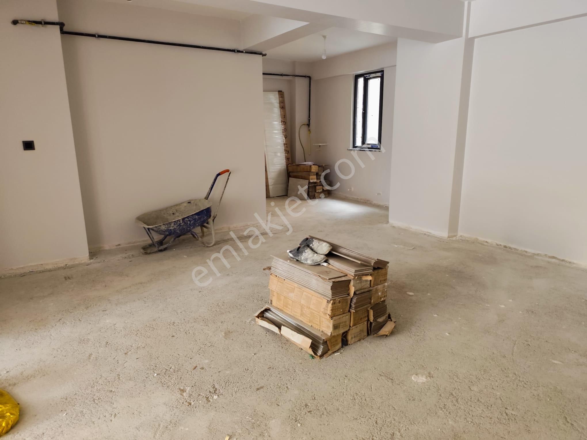 Mertcan Dan Adnan Kahveci Metroya Yürüme 100m2 Sıfır Dükkan - Görsel 2