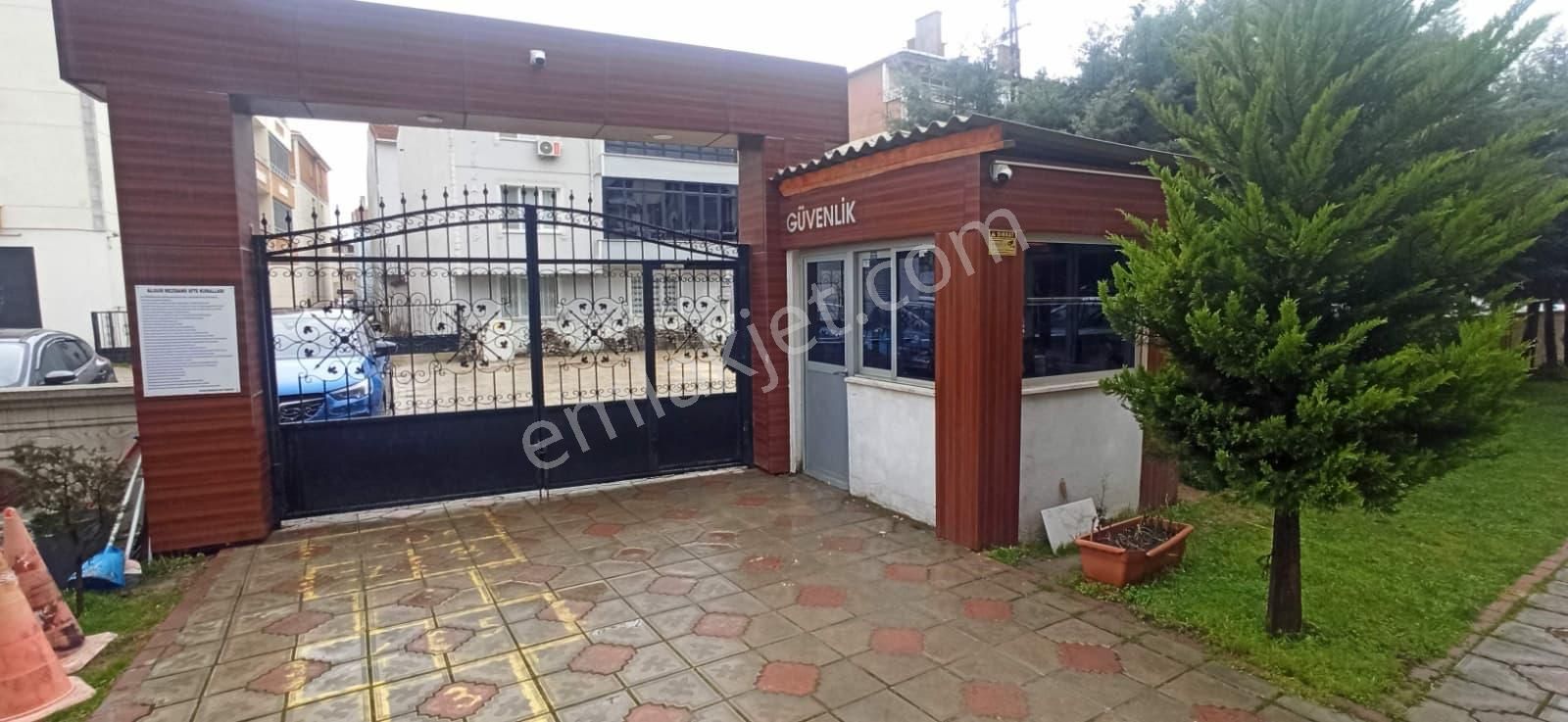 Remax Land'ten Algur Rezidansta Ferah Aydınlık 2+1 Fırsat Daire - Görsel 2